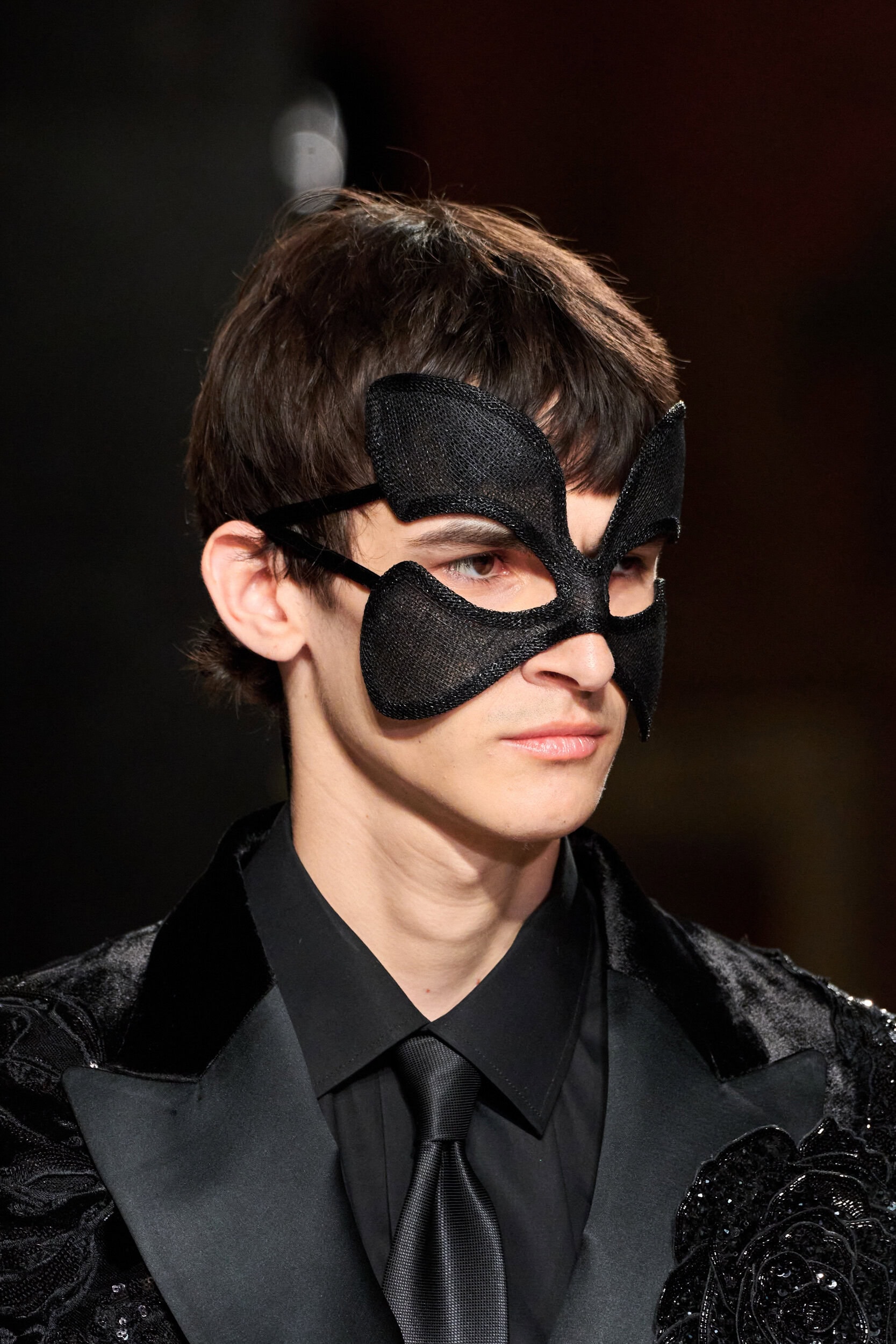Elie Saab Fall 2026 Couture Fashion Show Details