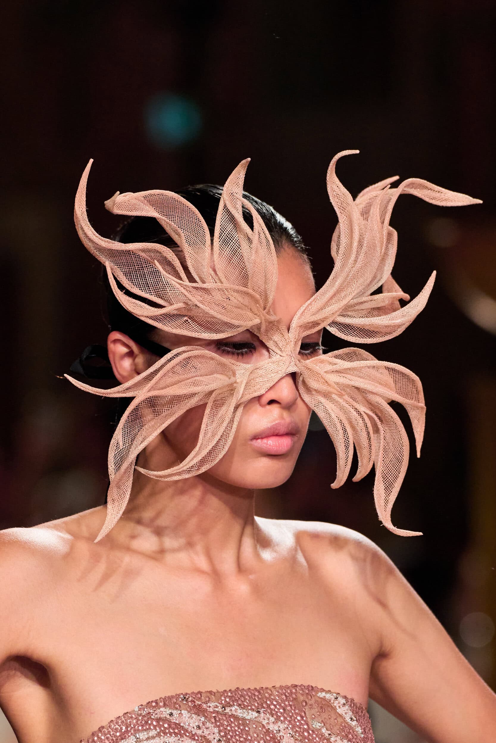 Elie Saab Fall 2026 Couture Fashion Show Details