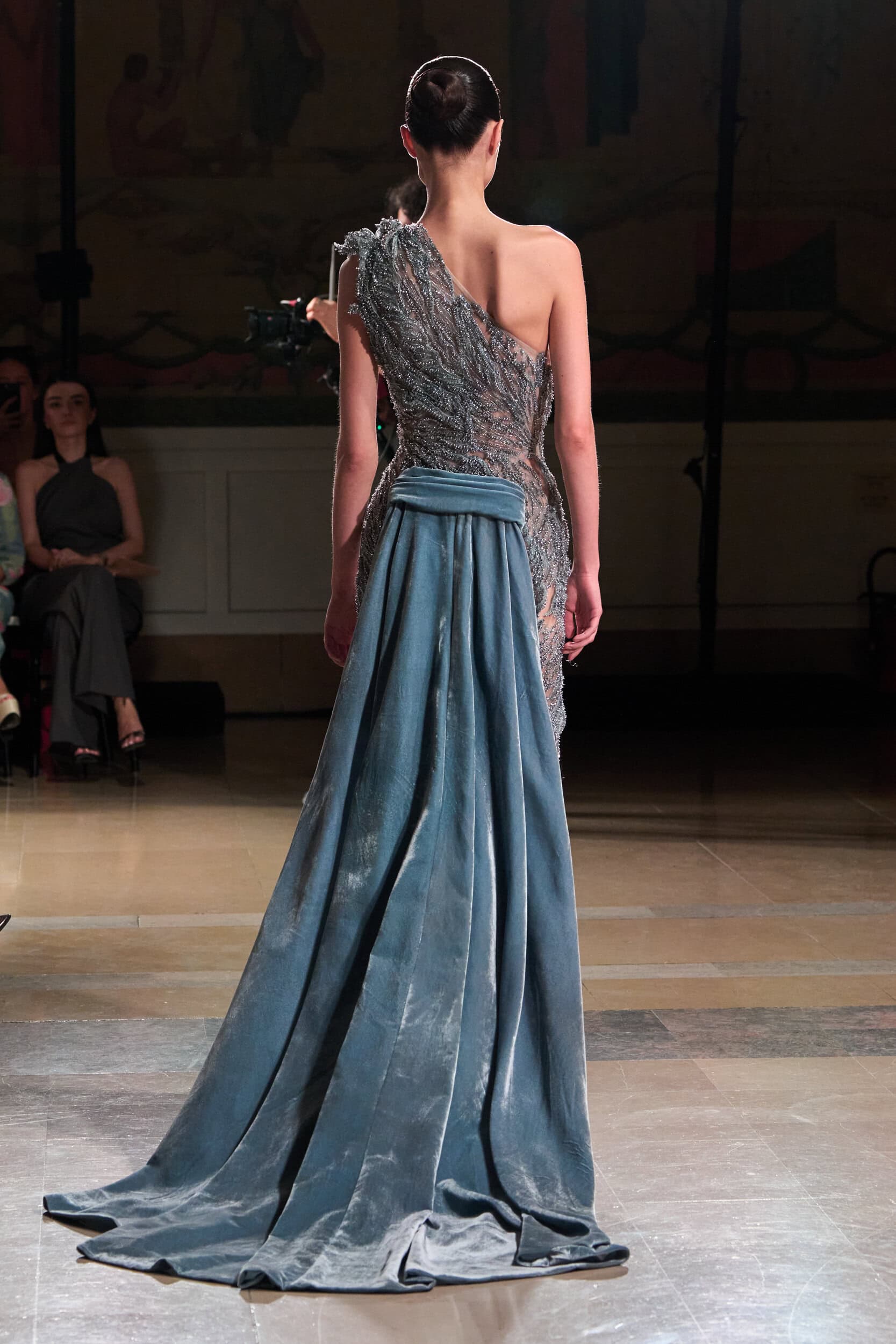 Elie Saab Fall 2026 Couture Fashion Show Details