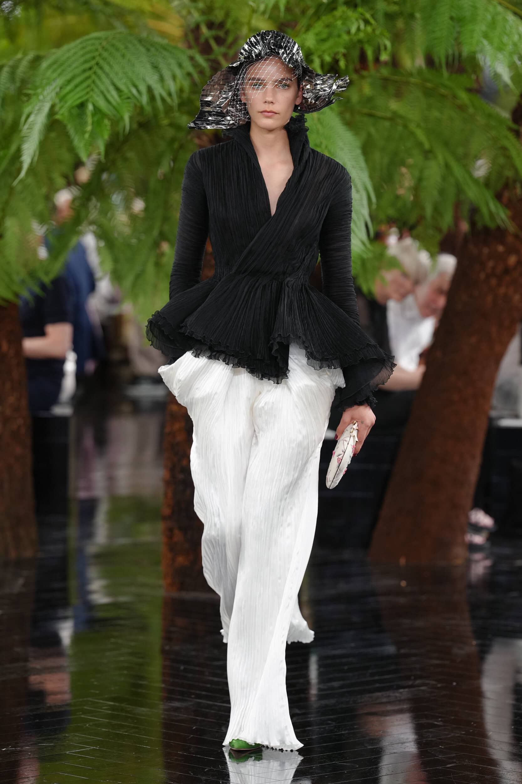Christian Dior Fall 2026 Couture Fashion Show
