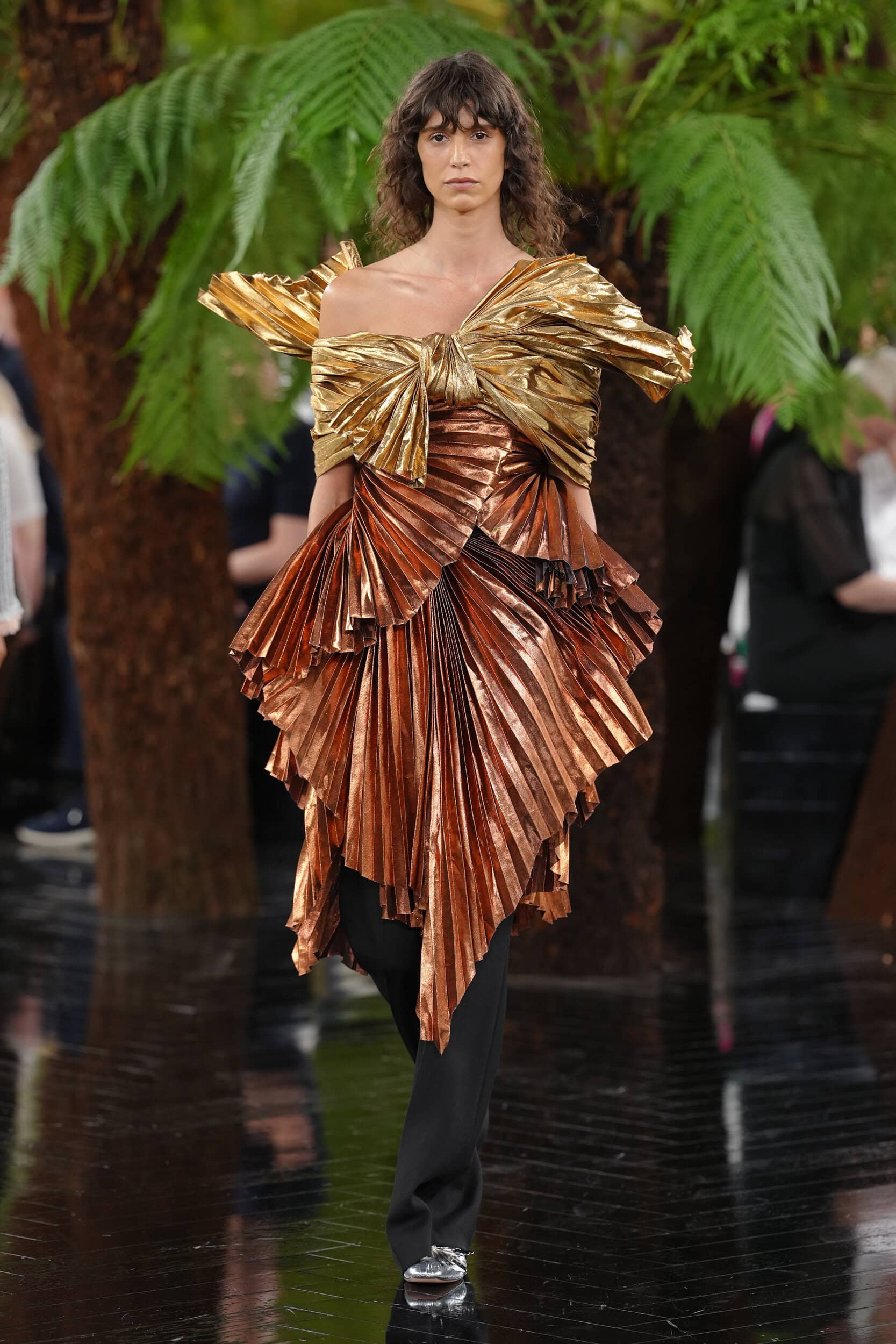 Christian Dior Fall 2026 Couture Fashion Show