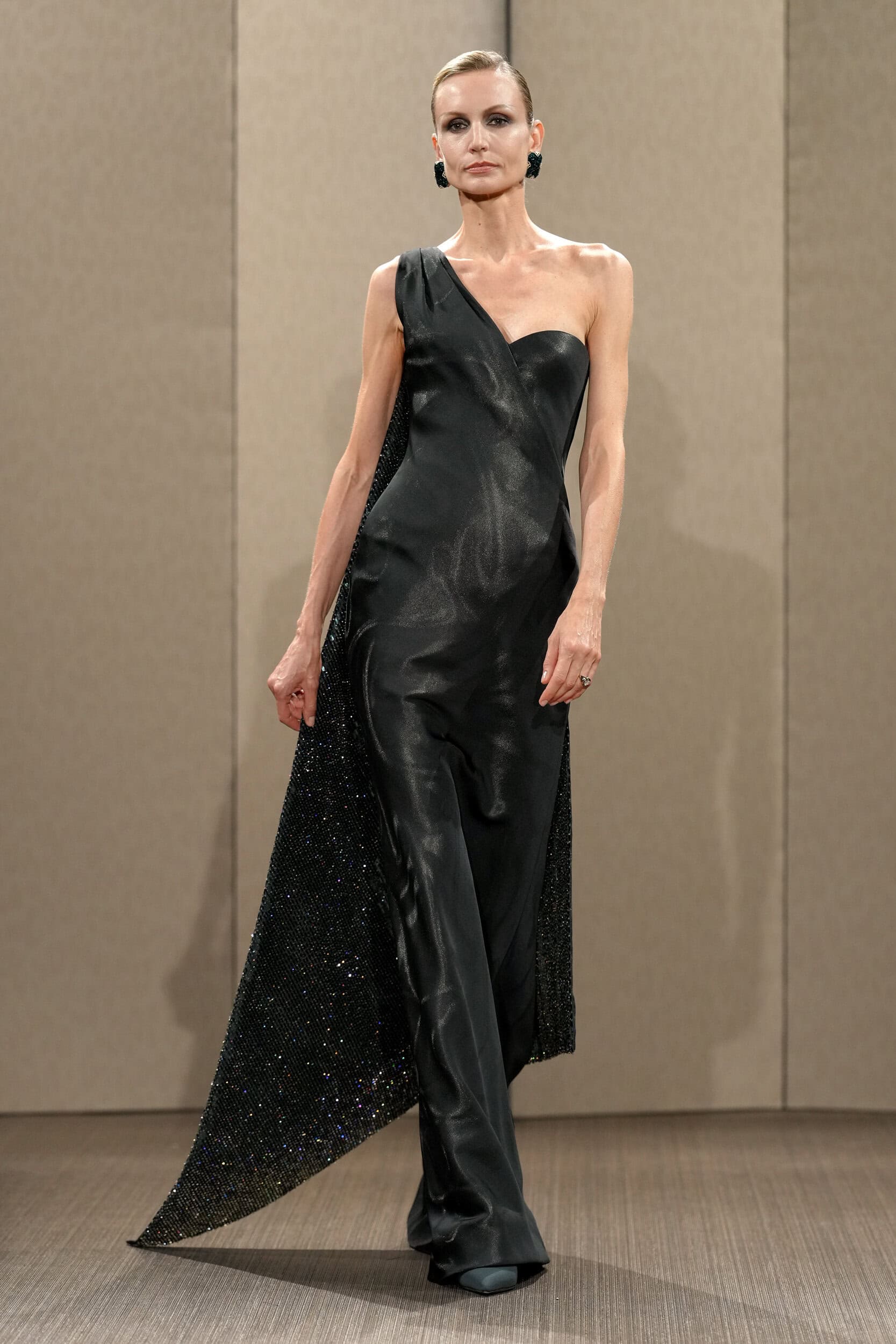 Giorgio Armani Prive Fall 2026 Couture Fashion Show
