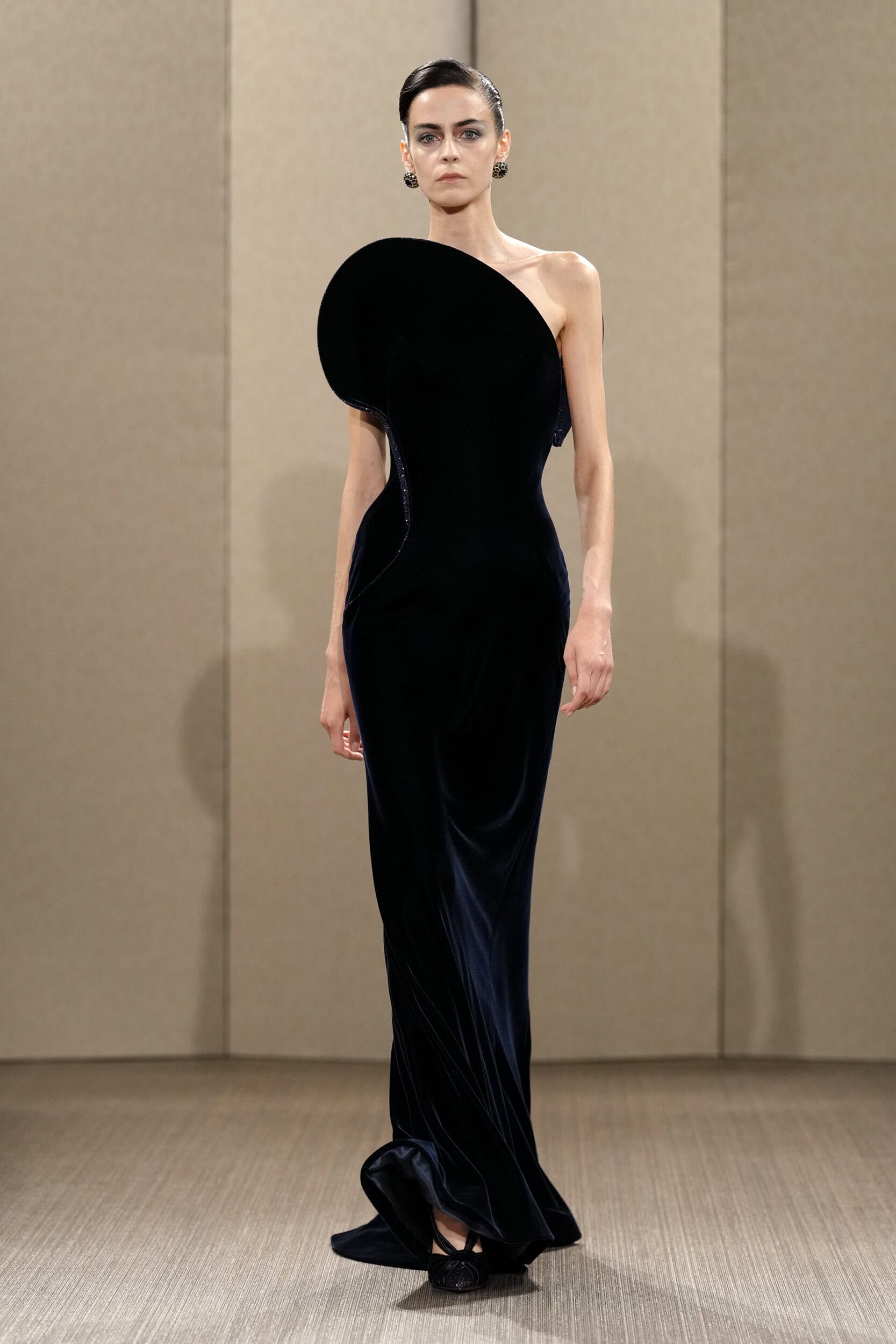 Giorgio Armani Prive Fall 2026 Couture Fashion Show