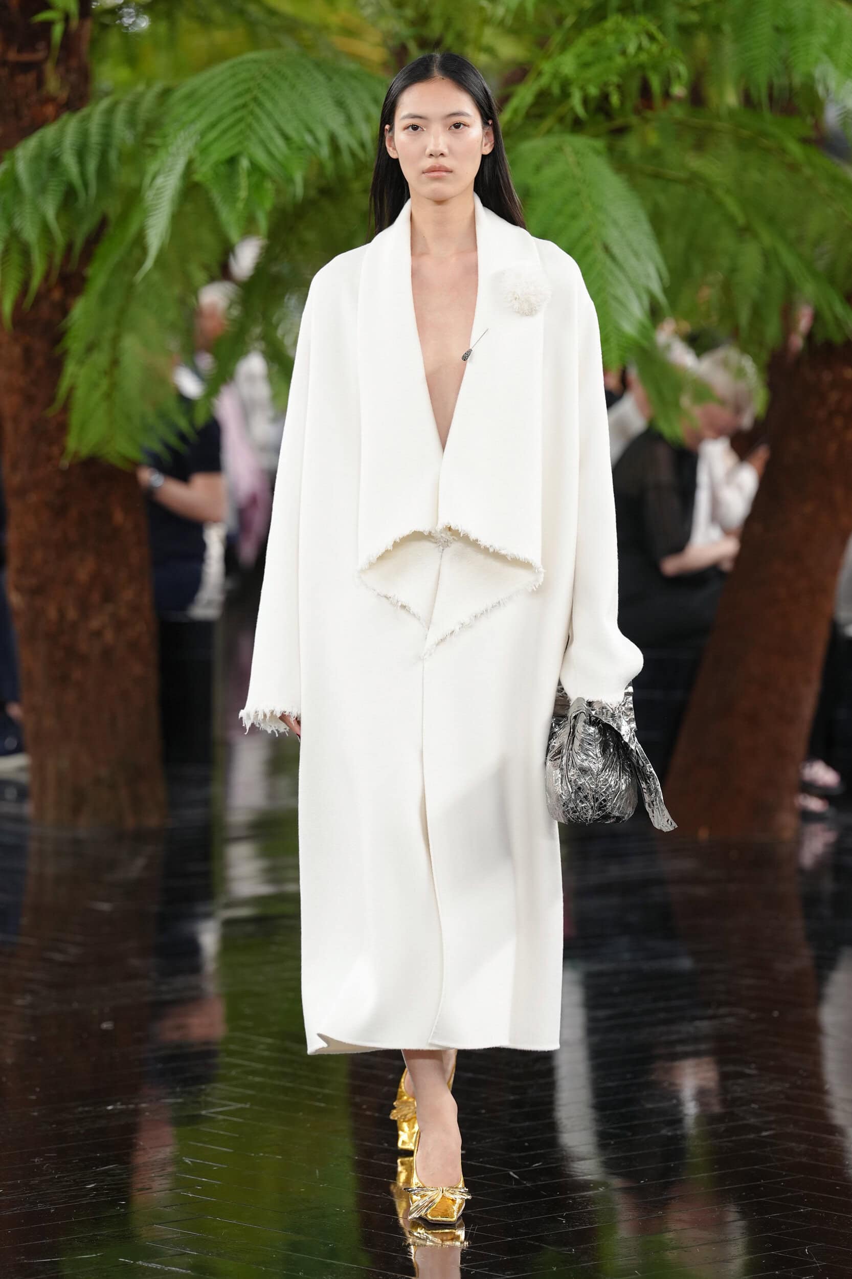 Christian Dior Fall 2026 Couture Fashion Show