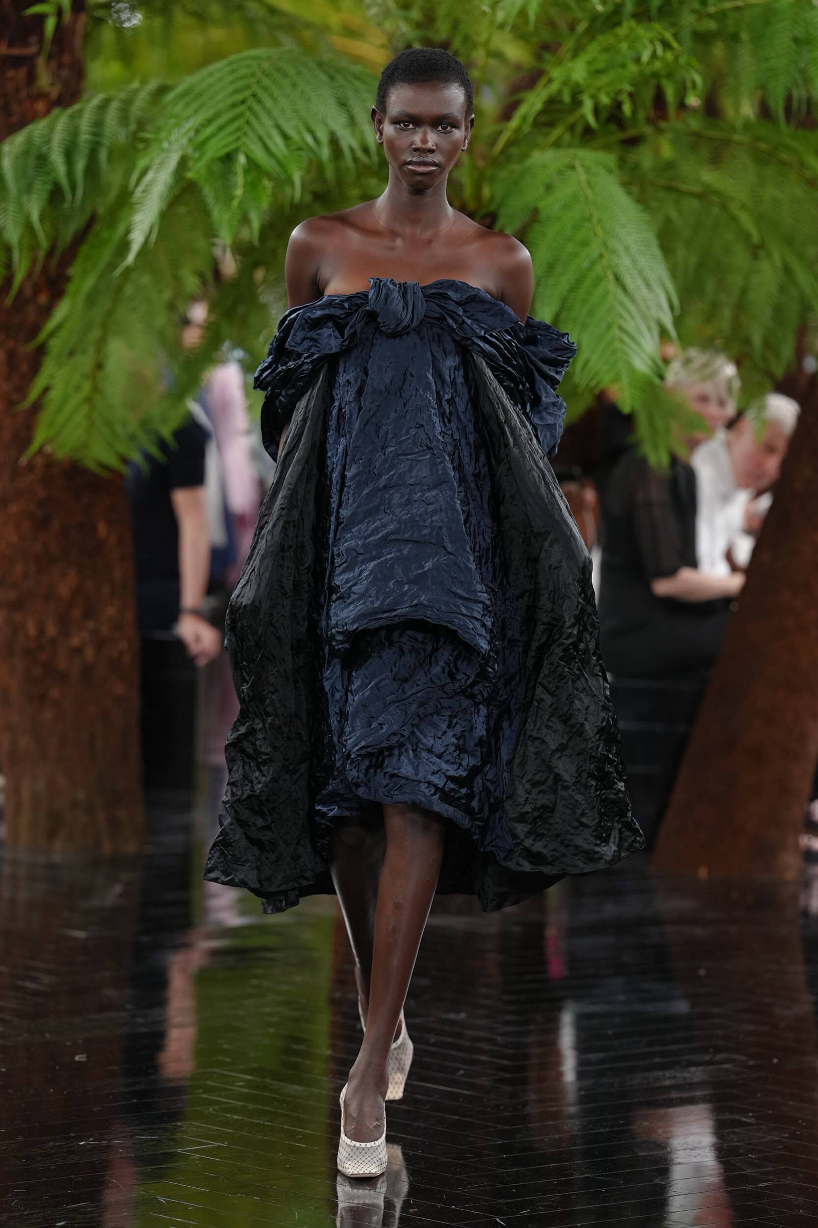 Christian Dior Fall 2026 Couture Fashion Show