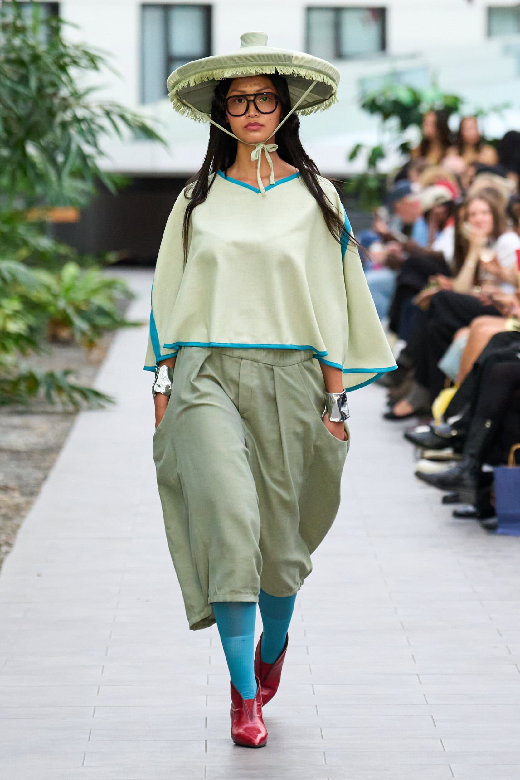 Impari Spring 2027 Fashion Show 