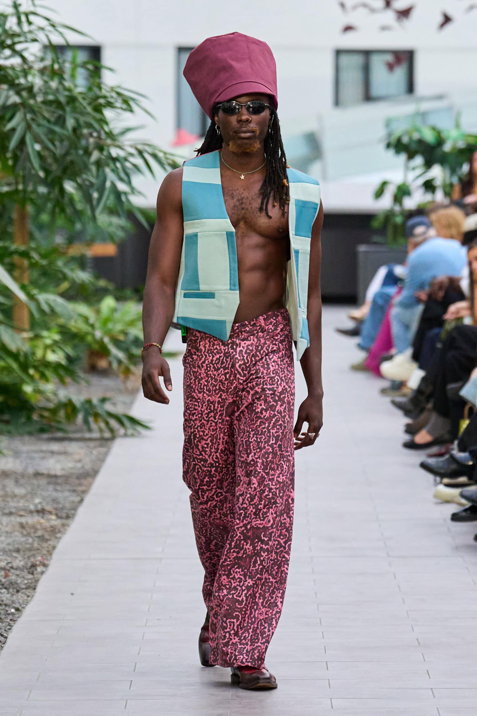 Impari Spring 2027 Fashion Show 