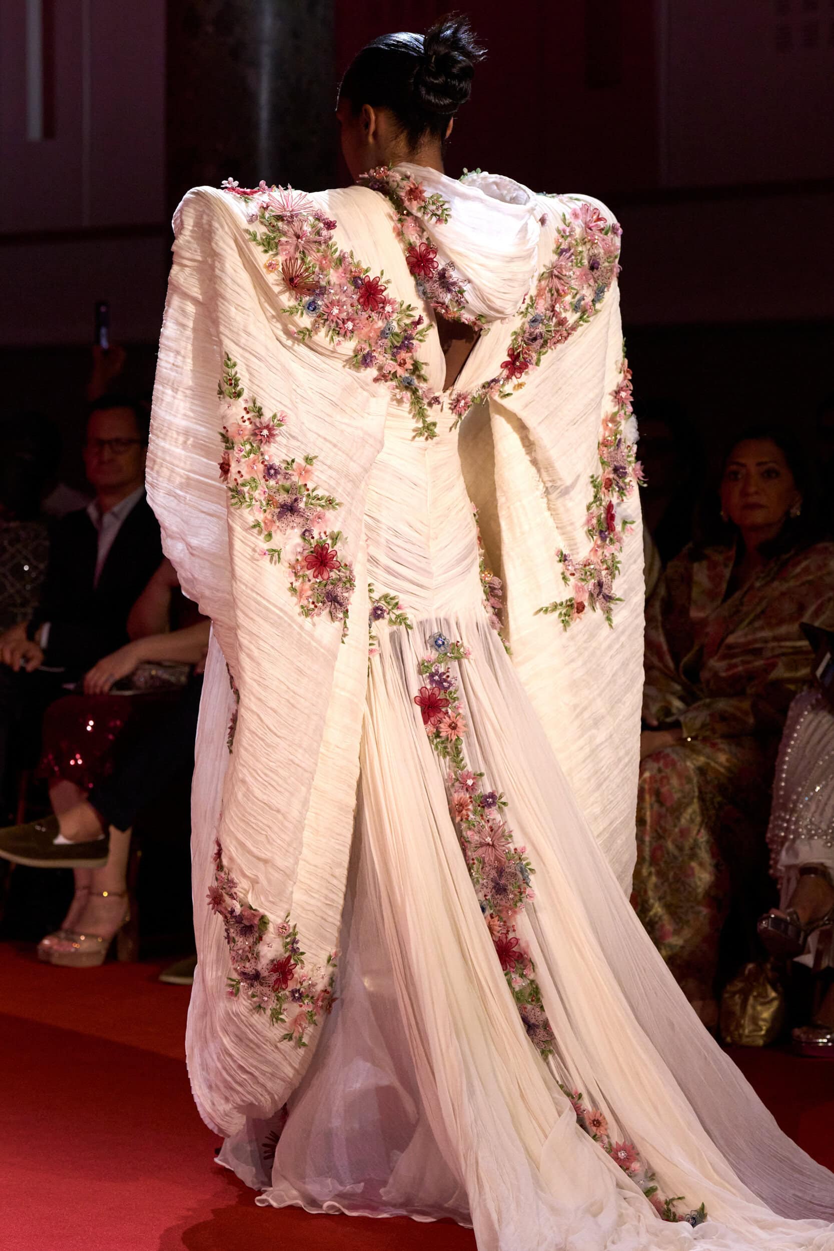 Manish Malhotra Fall 2026 Couture Fashion Show Details
