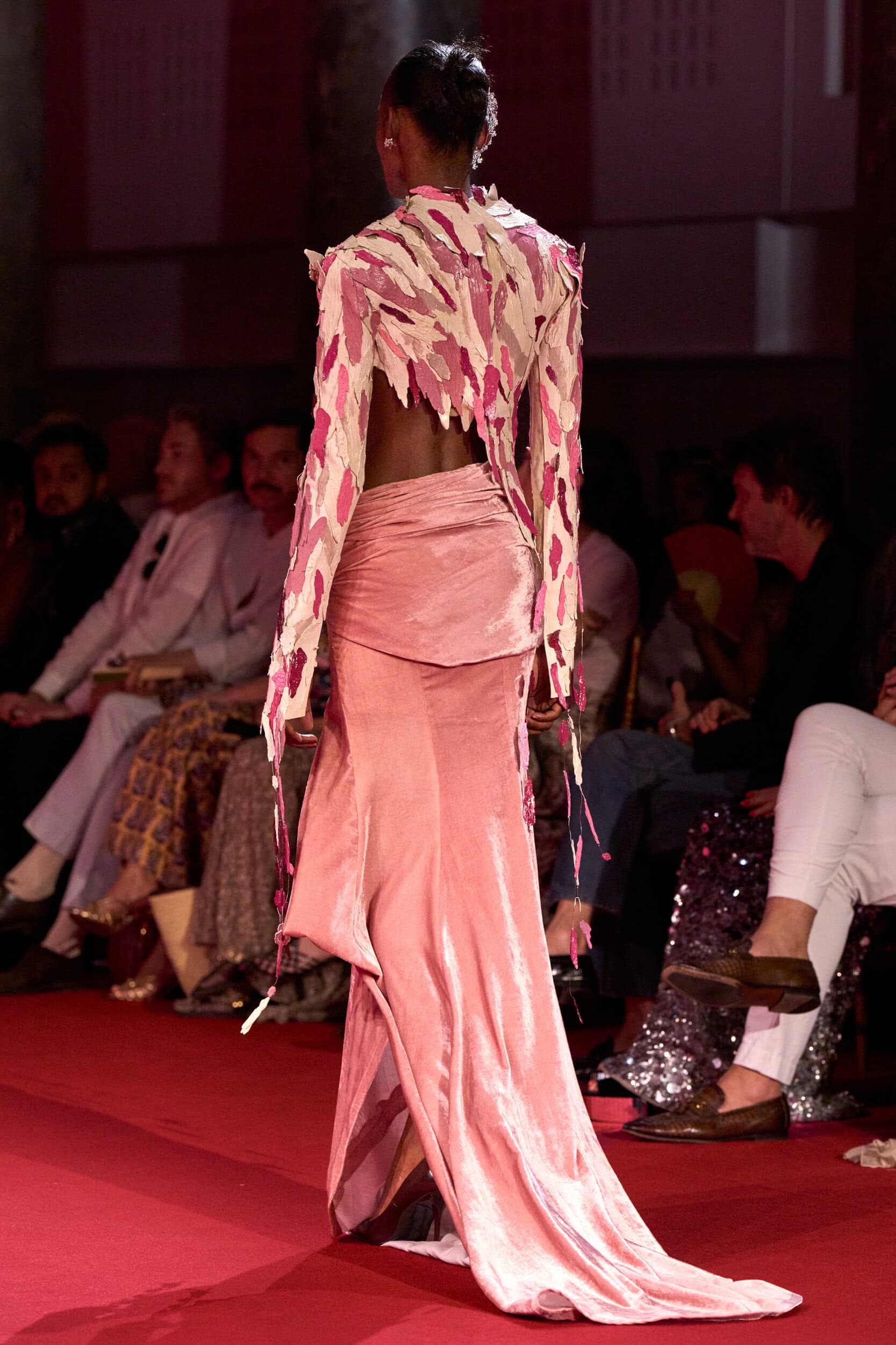 Manish Malhotra Fall 2026 Couture Fashion Show Details