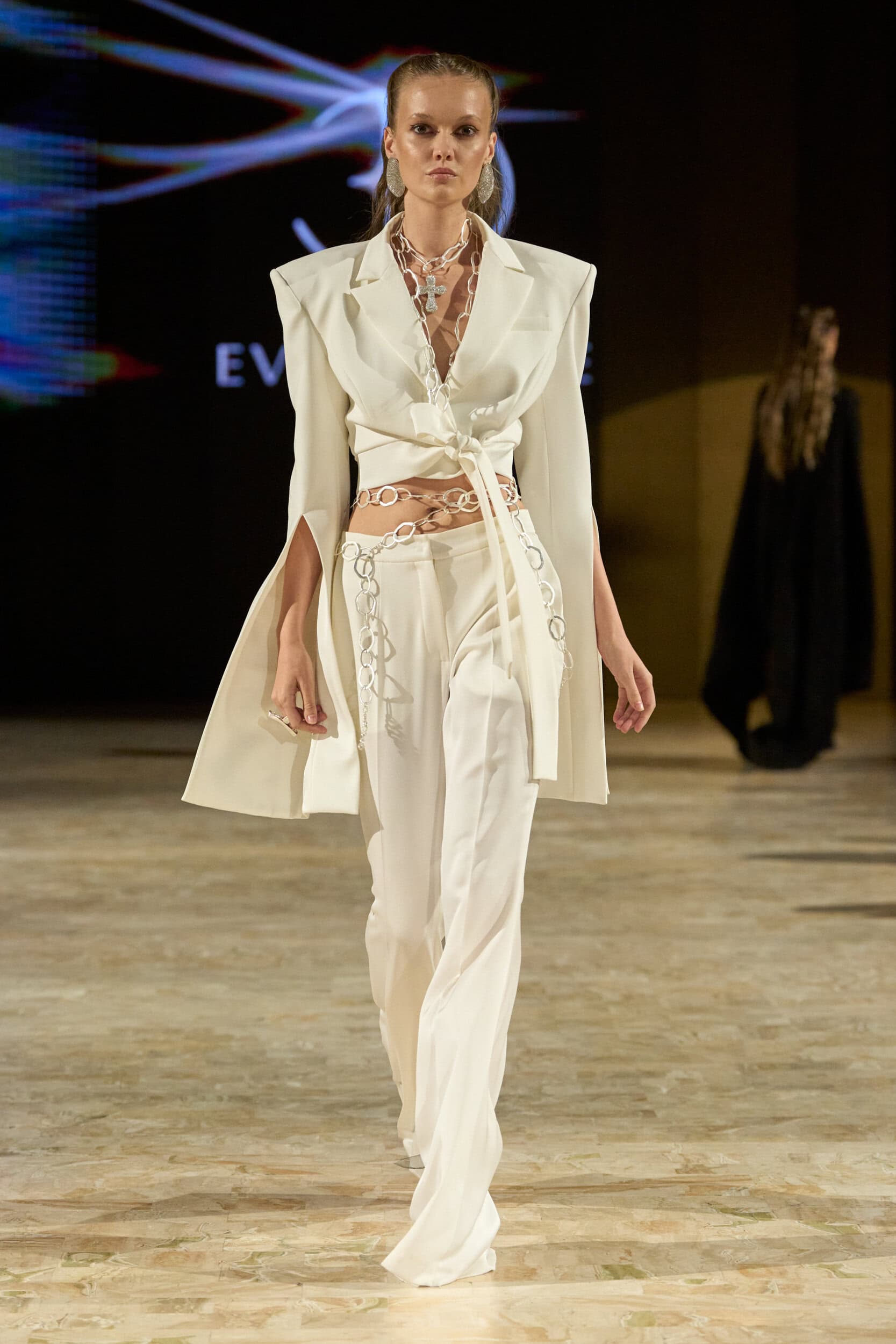 Eva Minge Fall 2026 Couture Fashion Show