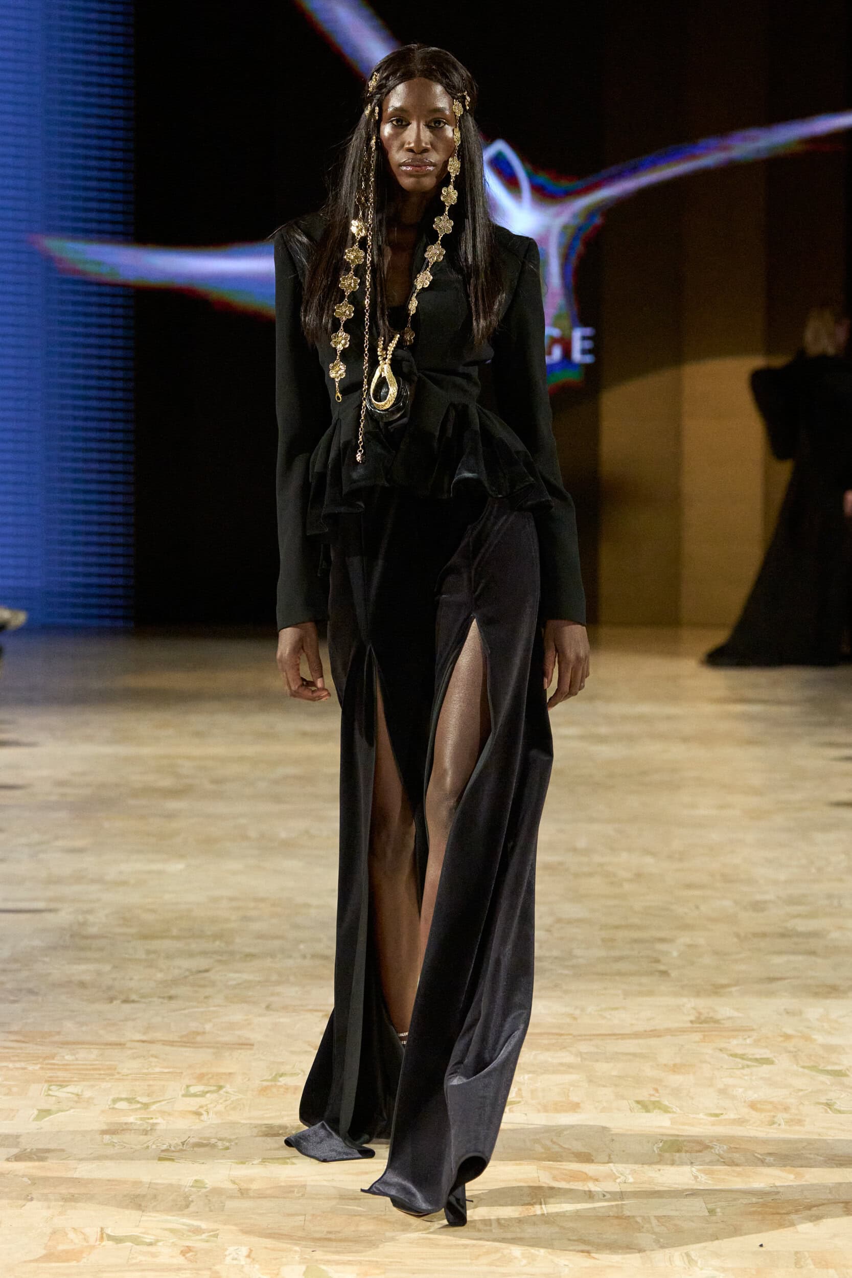 Eva Minge Fall 2026 Couture Fashion Show