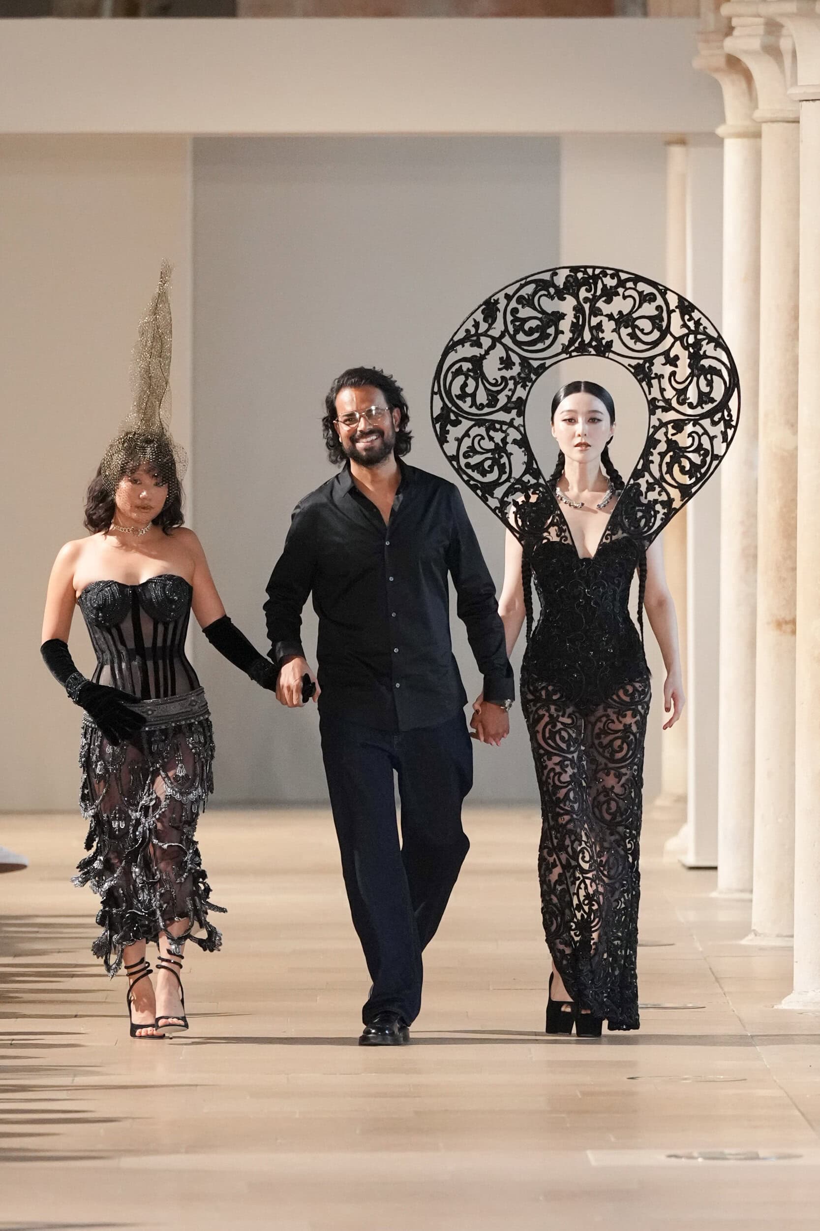 Rahul Mishra Fall 2026 Couture Fashion Show