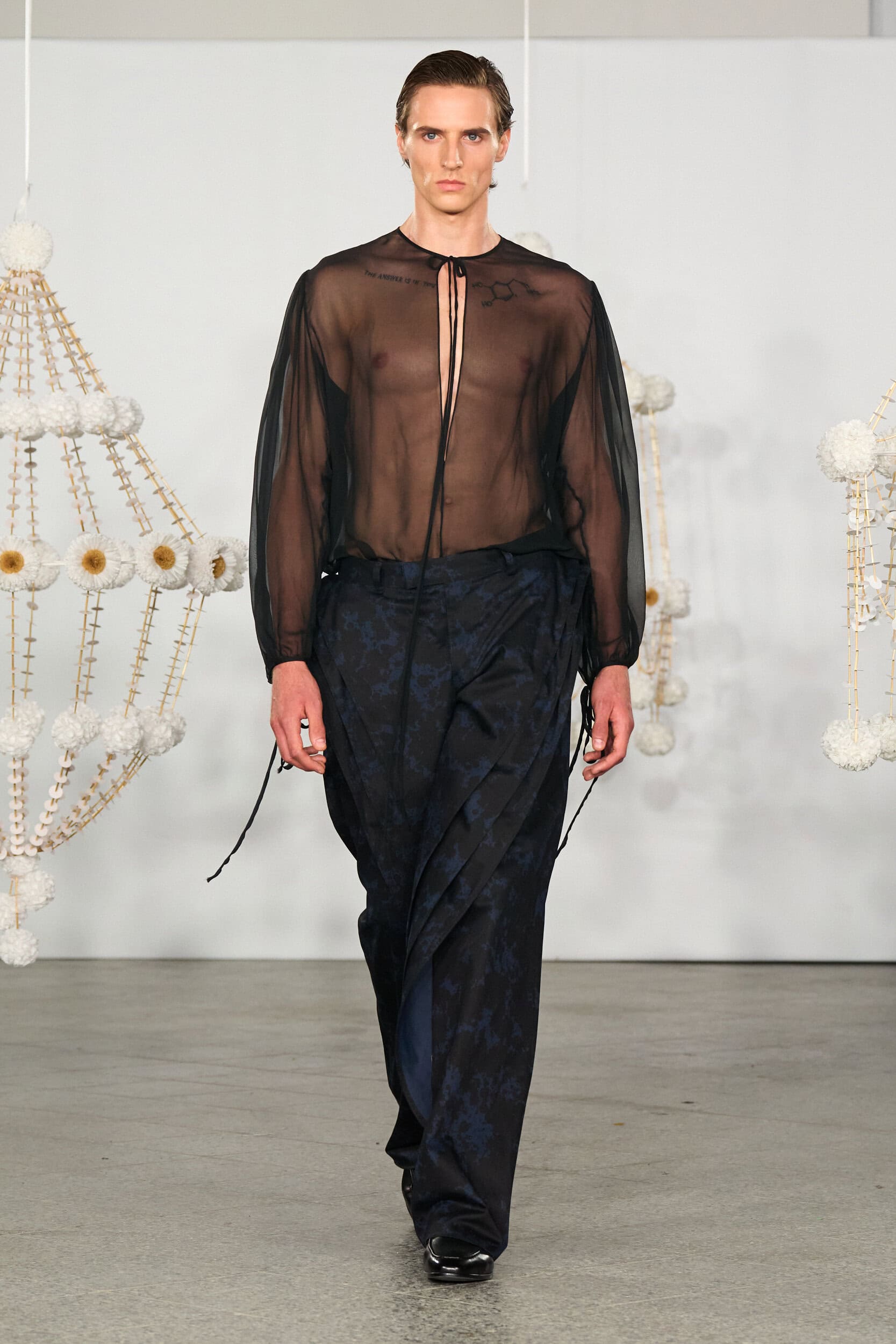 Mariusz Przybylski Spring 2027 Fashion Show 