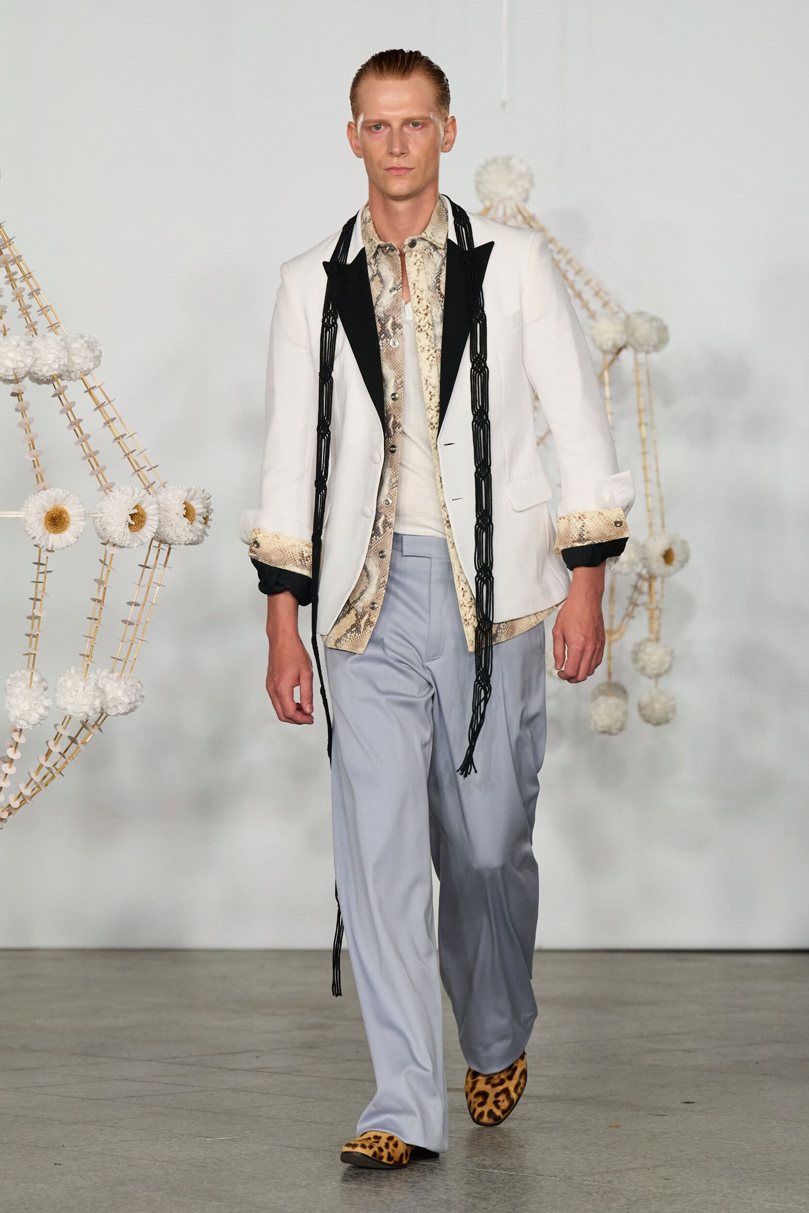 Mariusz Przybylski Spring 2027 Fashion Show 