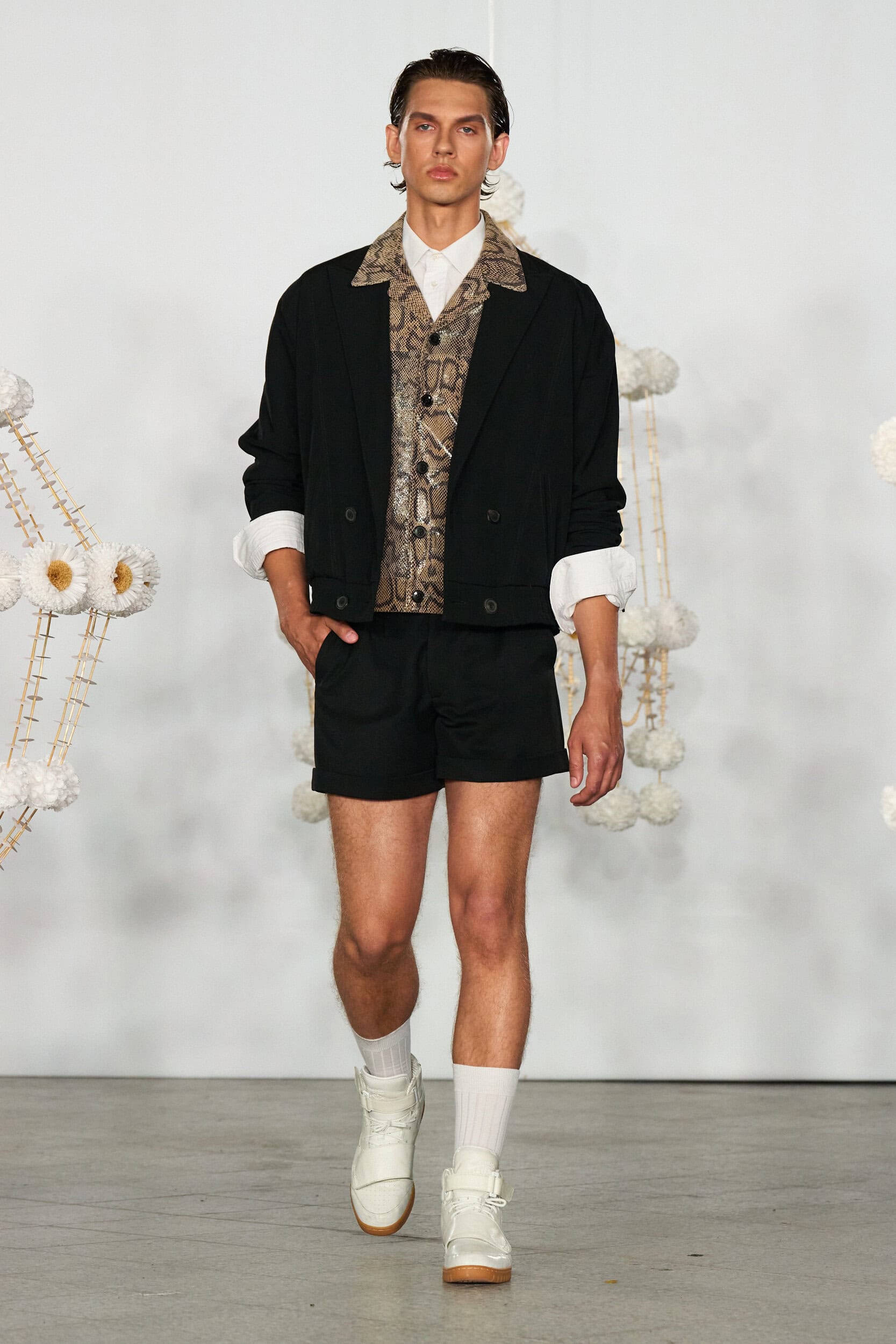 Mariusz Przybylski Spring 2027 Fashion Show 