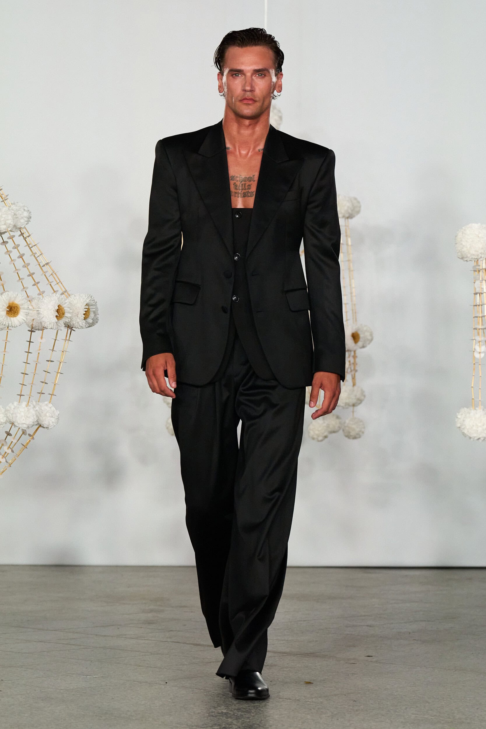 Mariusz Przybylski Spring 2027 Fashion Show 