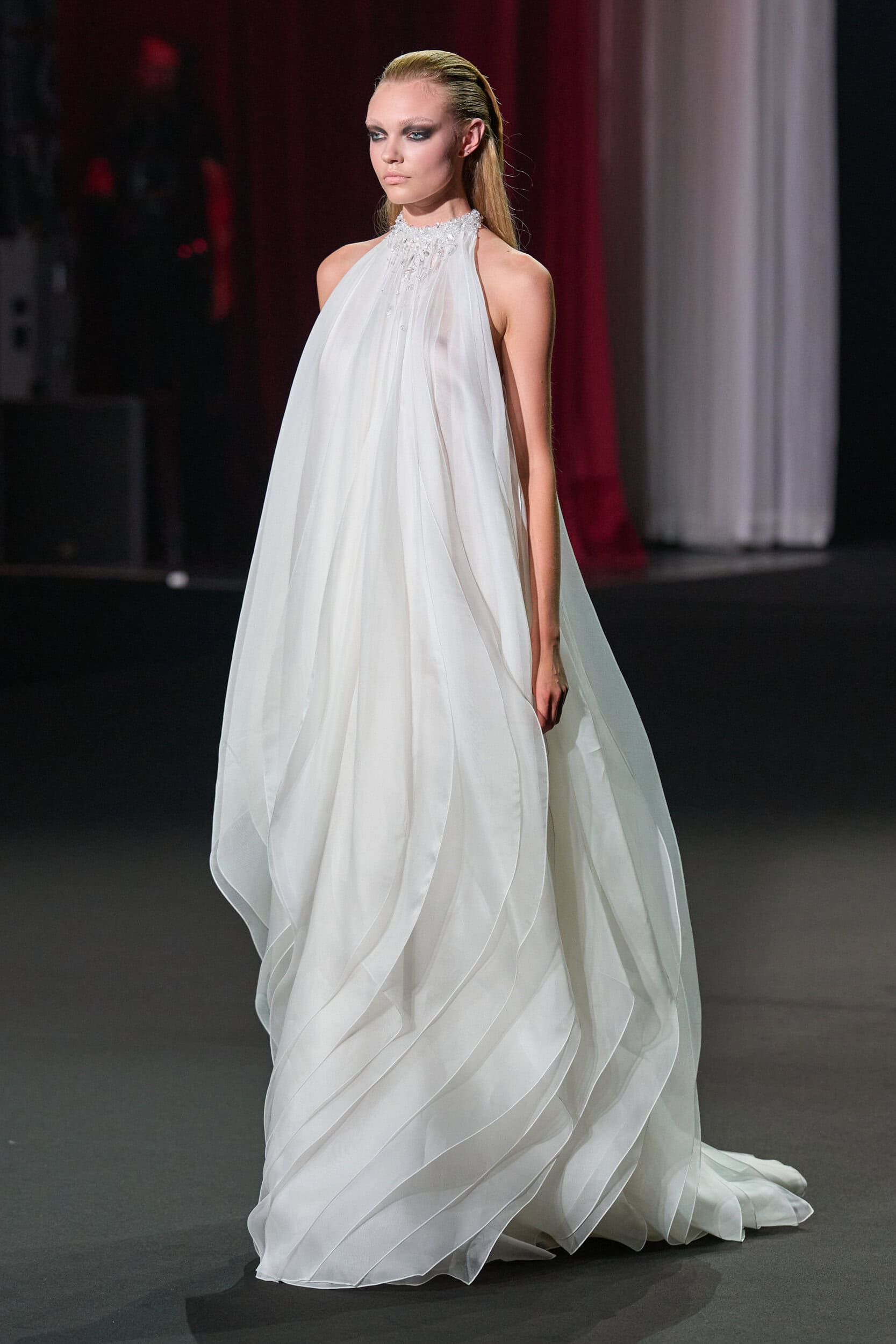 Stephane Rolland Fall 2026 Couture Fashion Show
