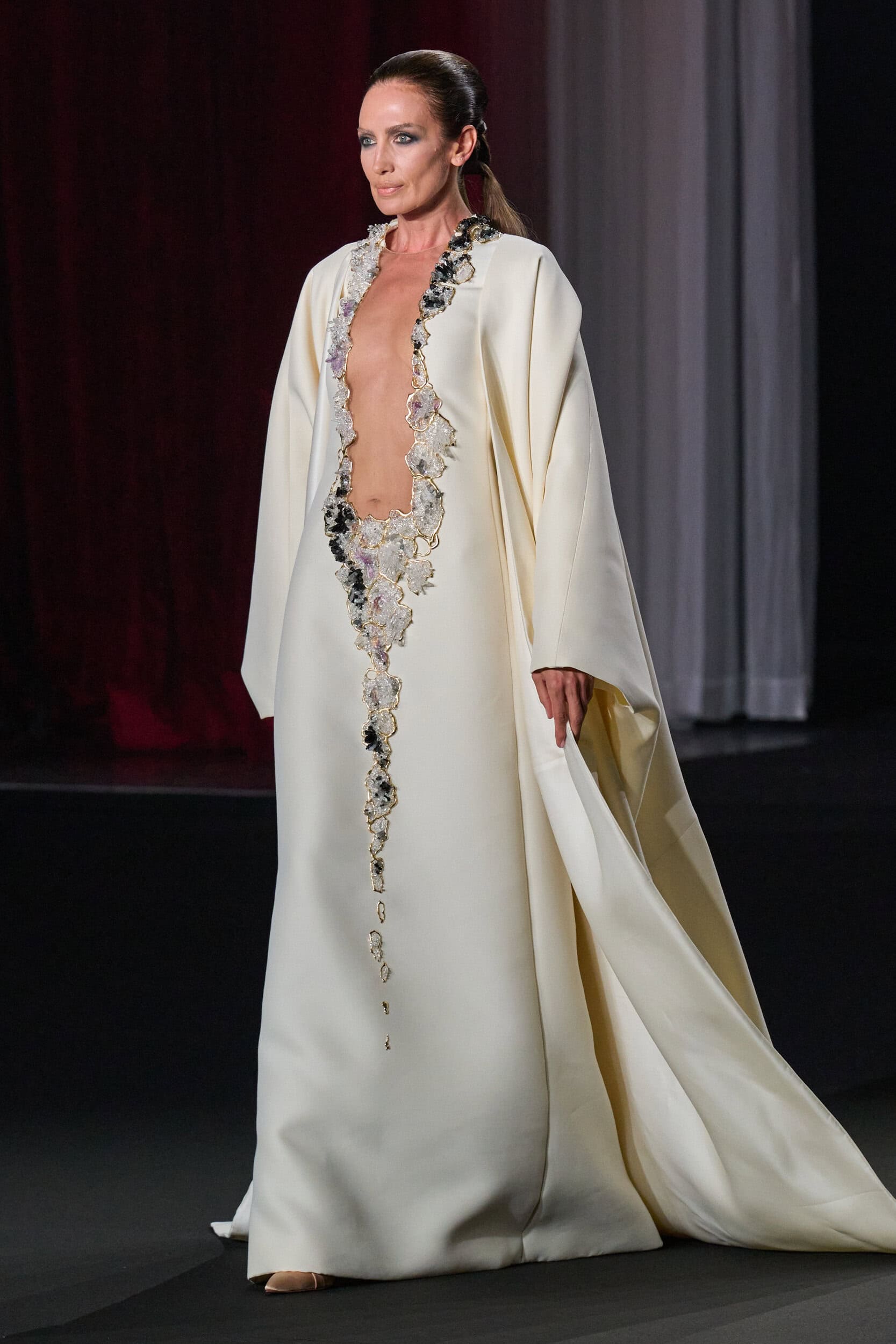Stephane Rolland Fall 2026 Couture Fashion Show