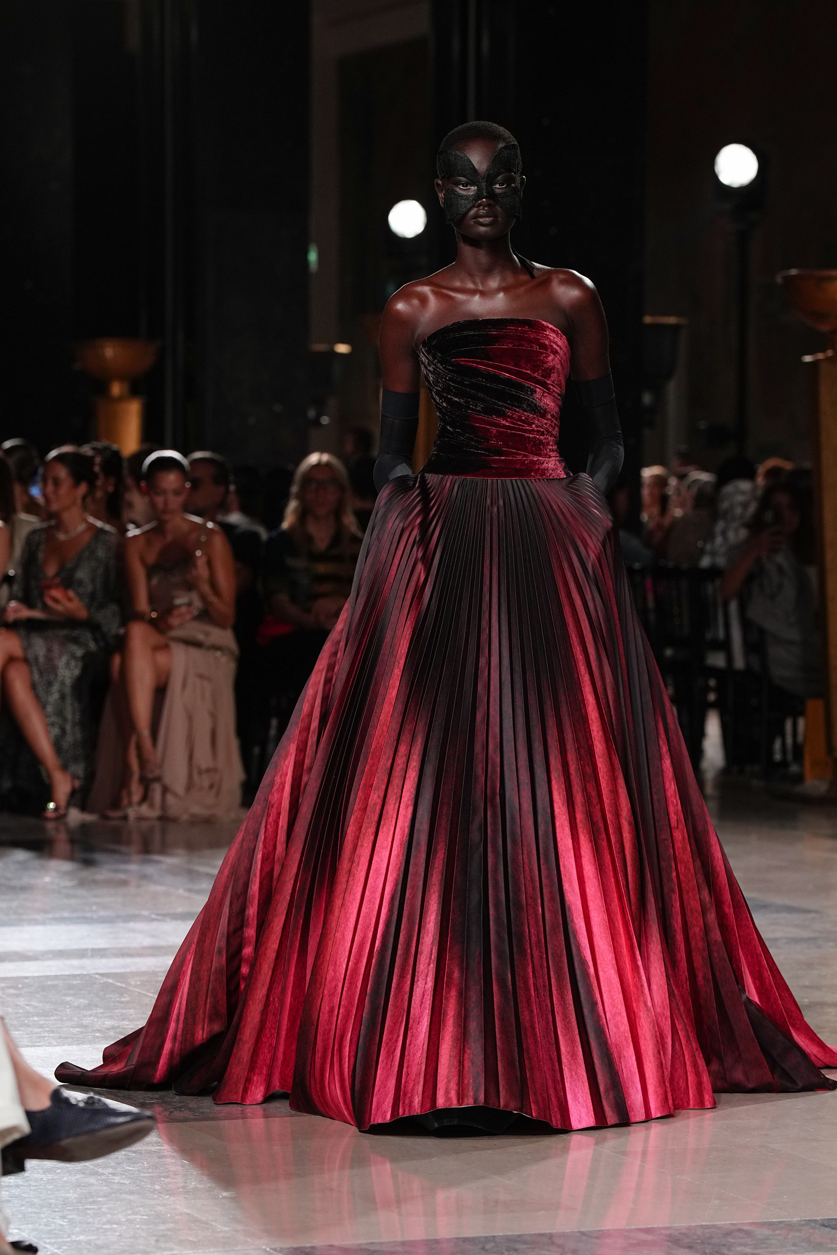 Elie Saab Fall 2026 Couture Fashion Show
