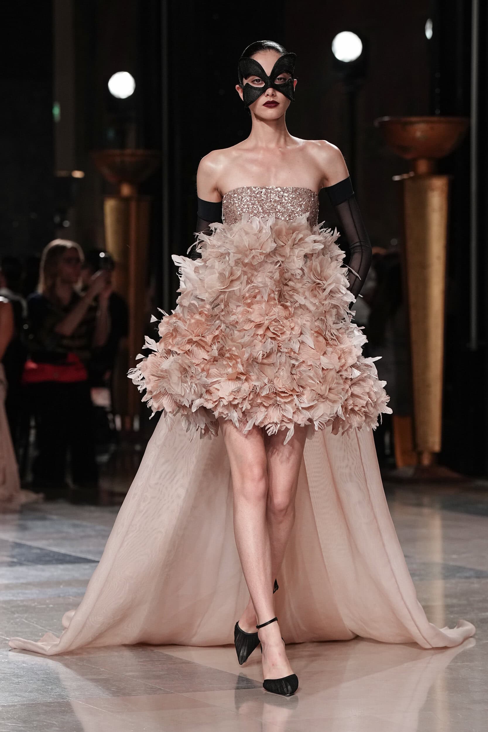 Elie Saab Fall 2026 Couture Fashion Show