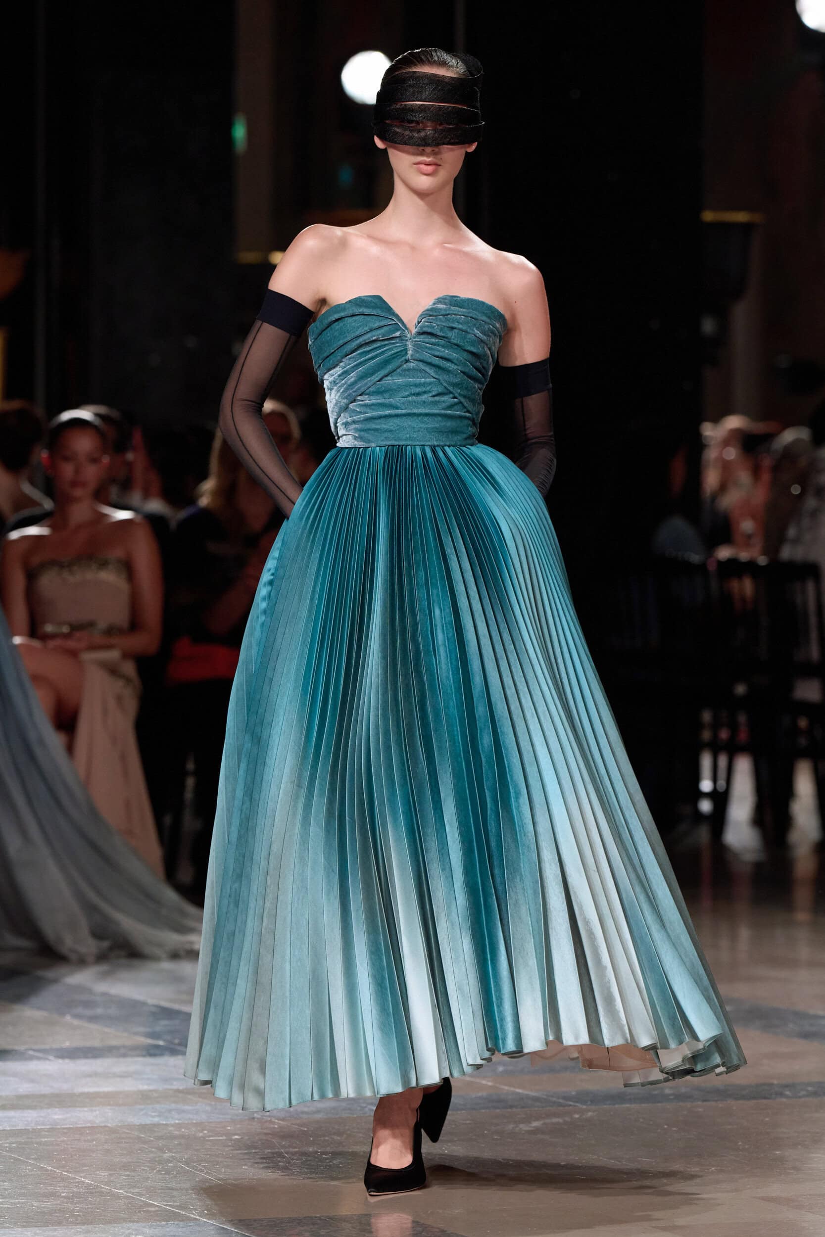 Elie Saab Fall 2026 Couture Fashion Show