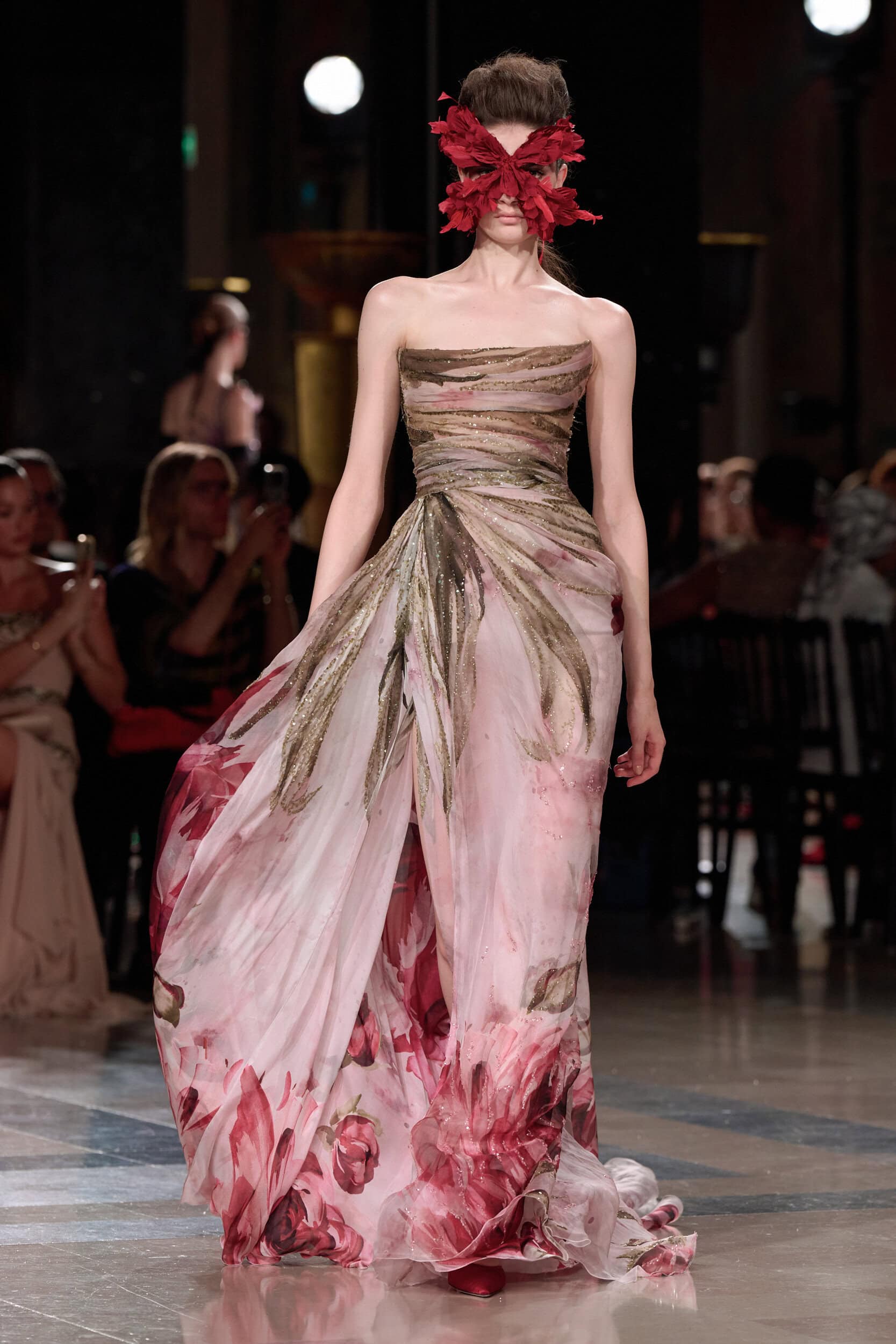 Elie Saab Fall 2026 Couture Fashion Show