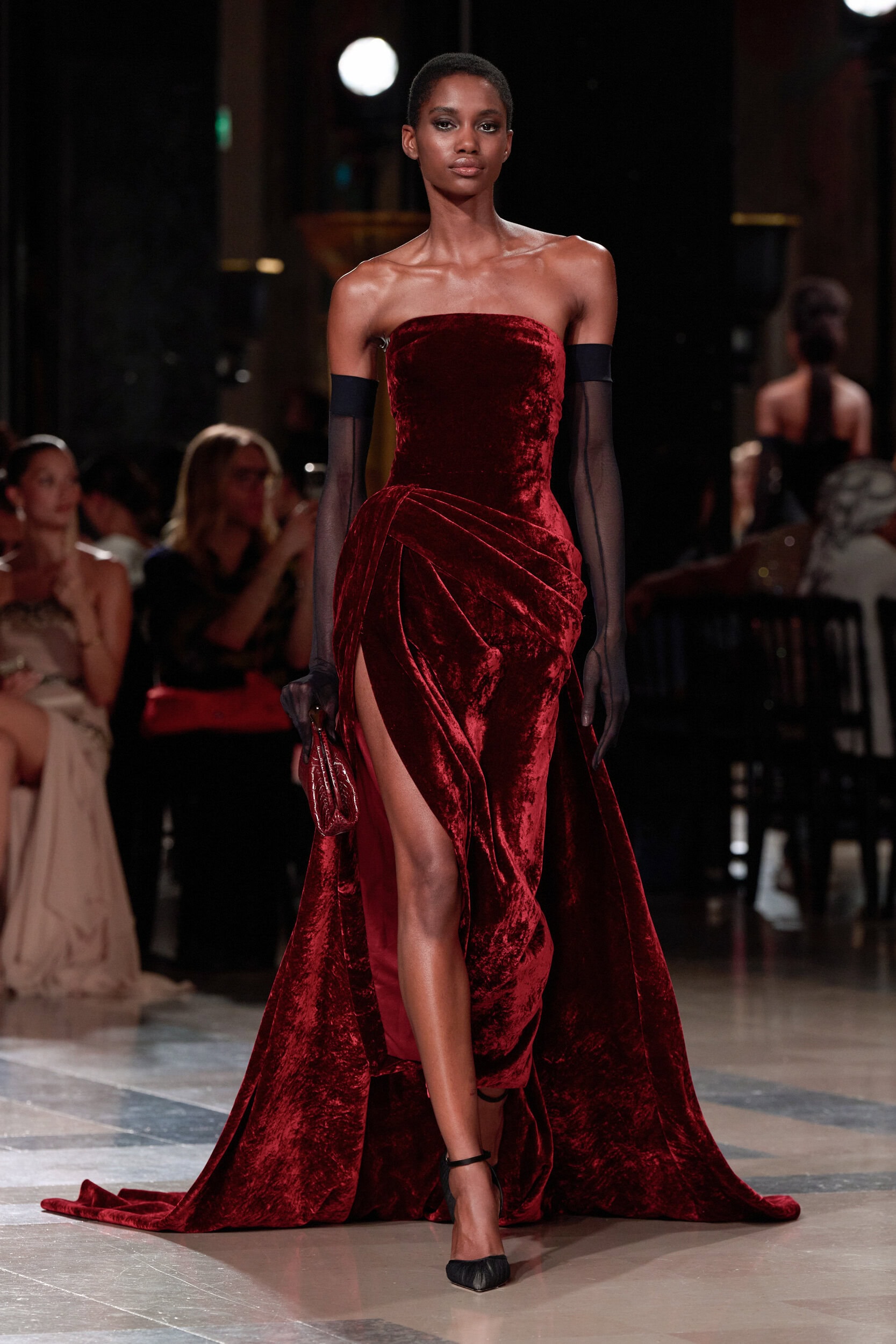 Elie Saab Fall 2026 Couture Fashion Show