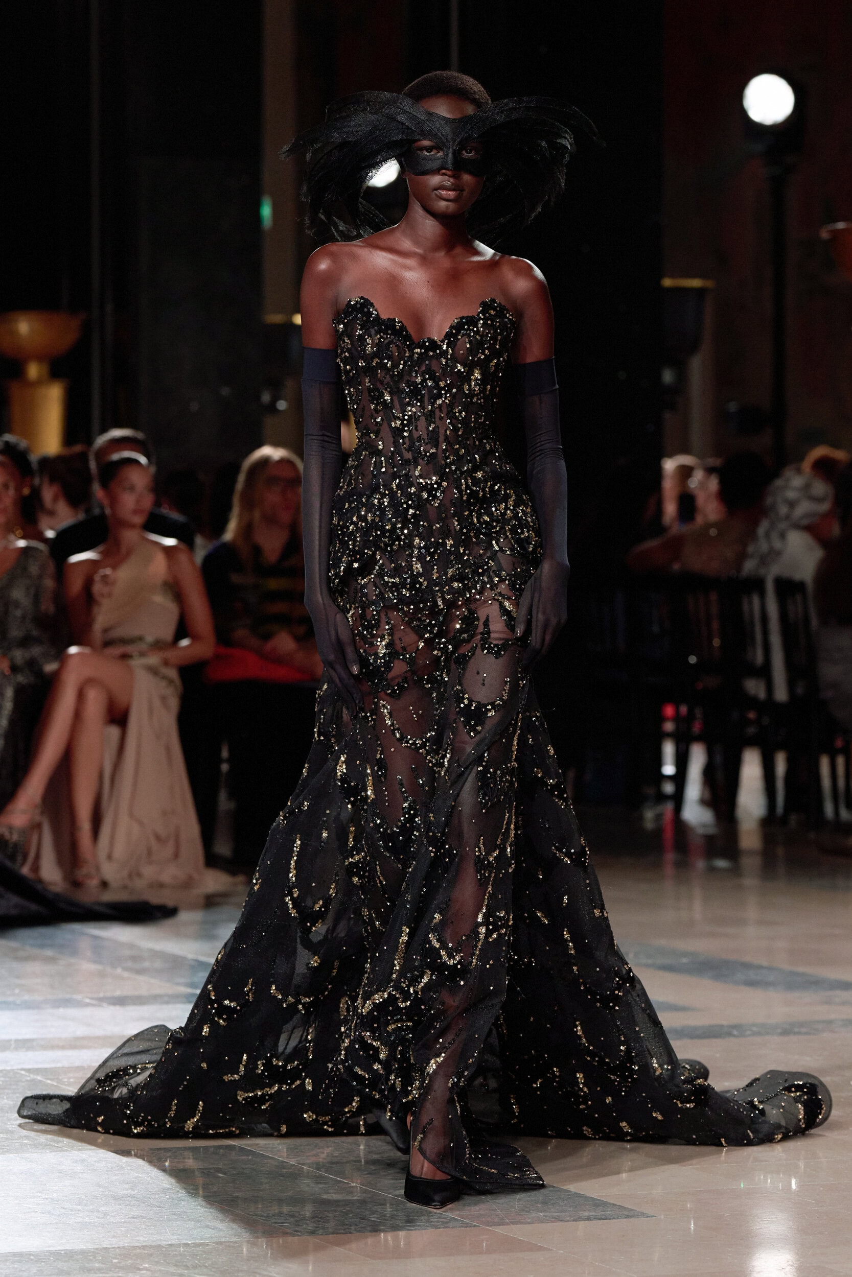 Elie Saab Fall 2026 Couture Fashion Show