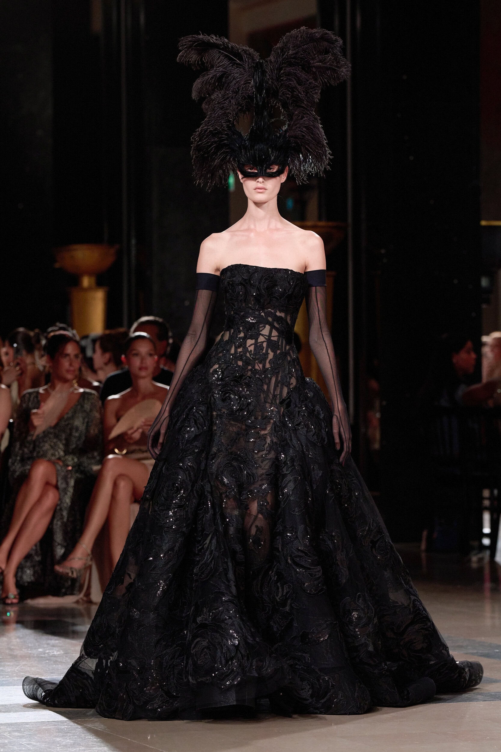 Elie Saab Fall 2026 Couture Fashion Show