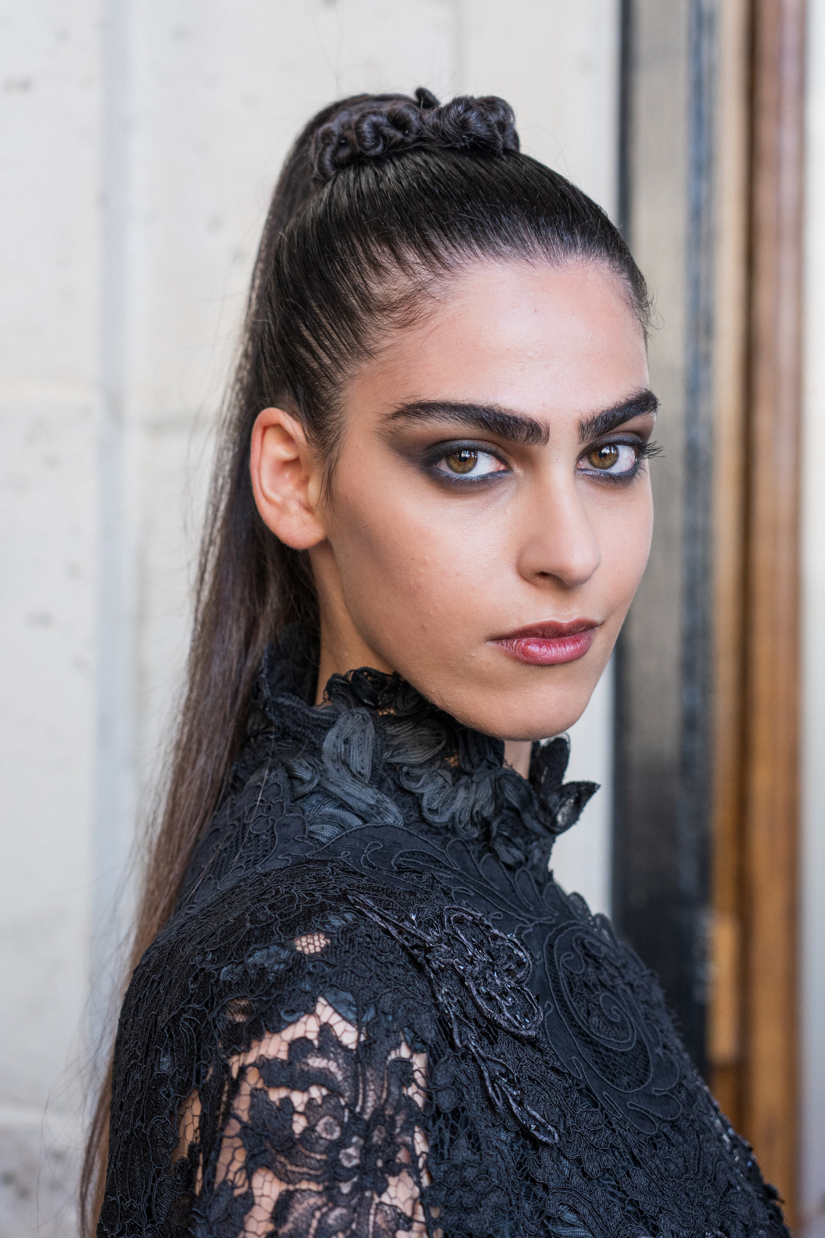Franck Sorbier Fall 2026 Couture Fashion Show Backstage