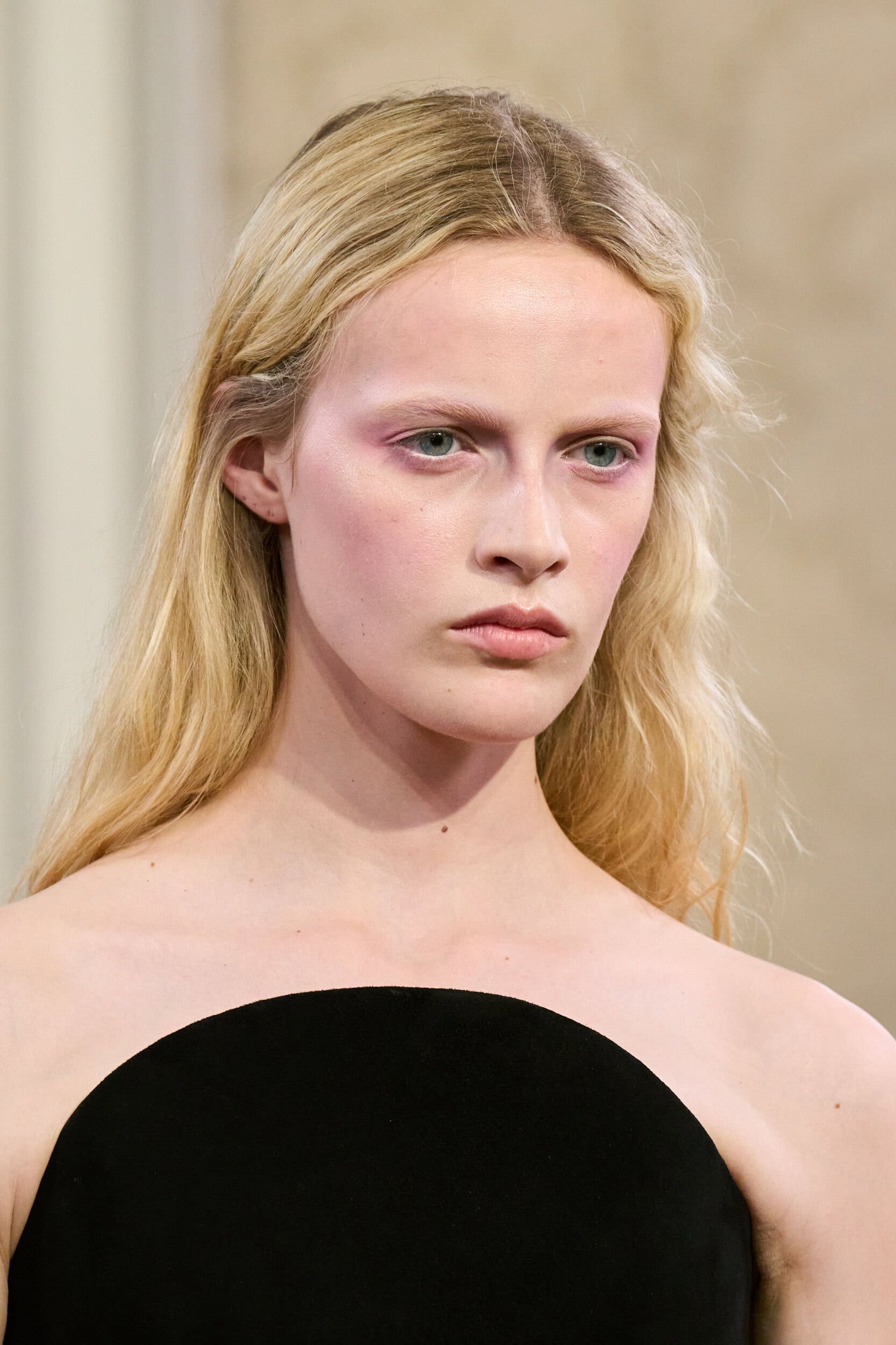 Standing Ground Fall 2026 Couture Fashion Show Details
