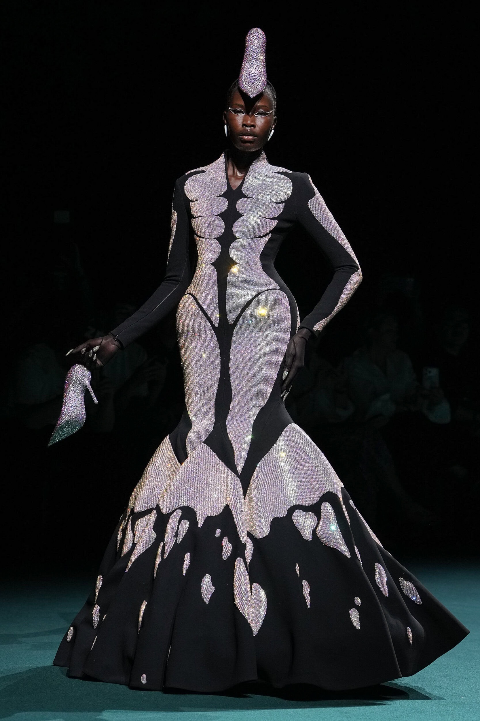 Robert Wun Fall 2026 Couture Fashion Show