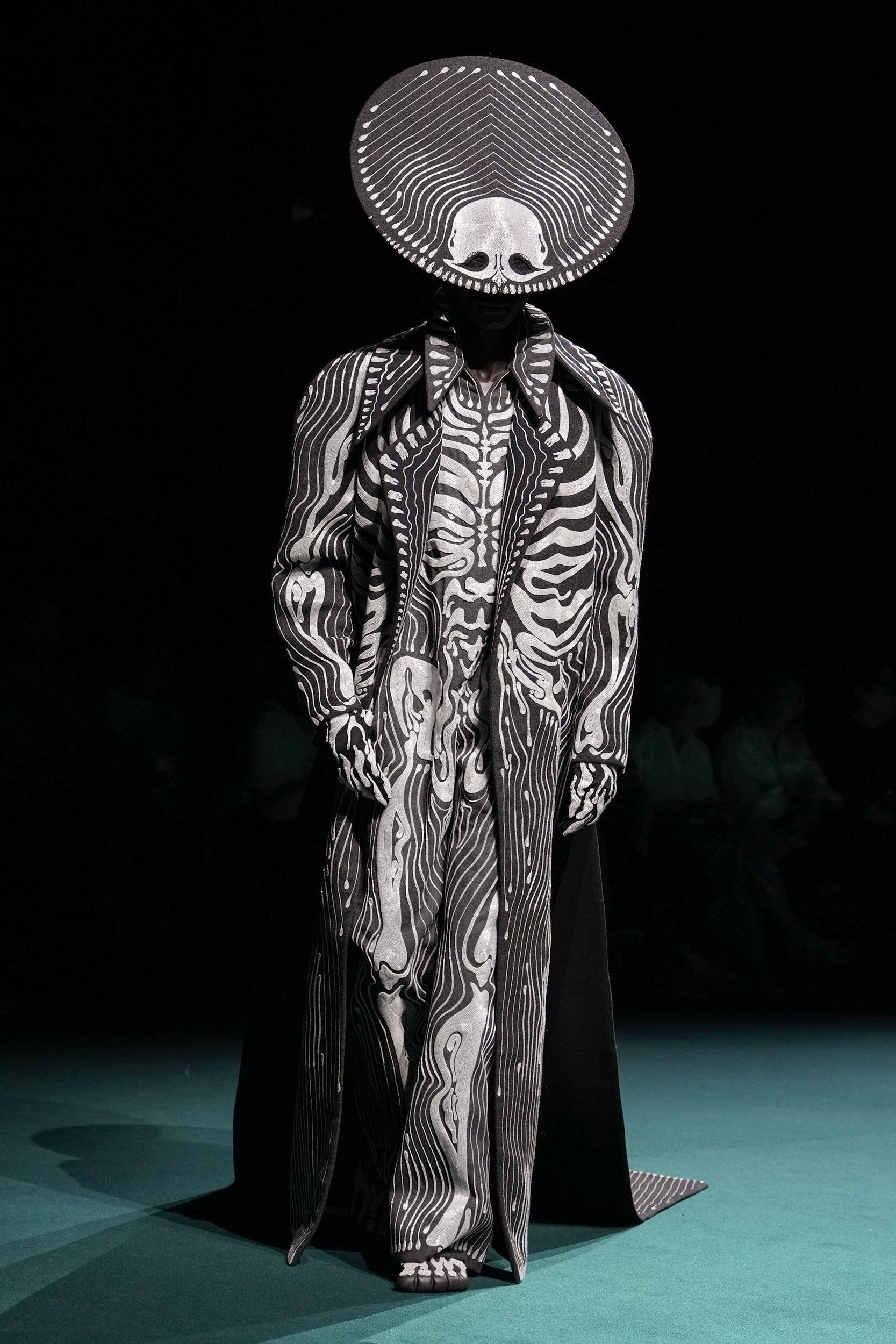 Robert Wun Fall 2026 Couture Fashion Show