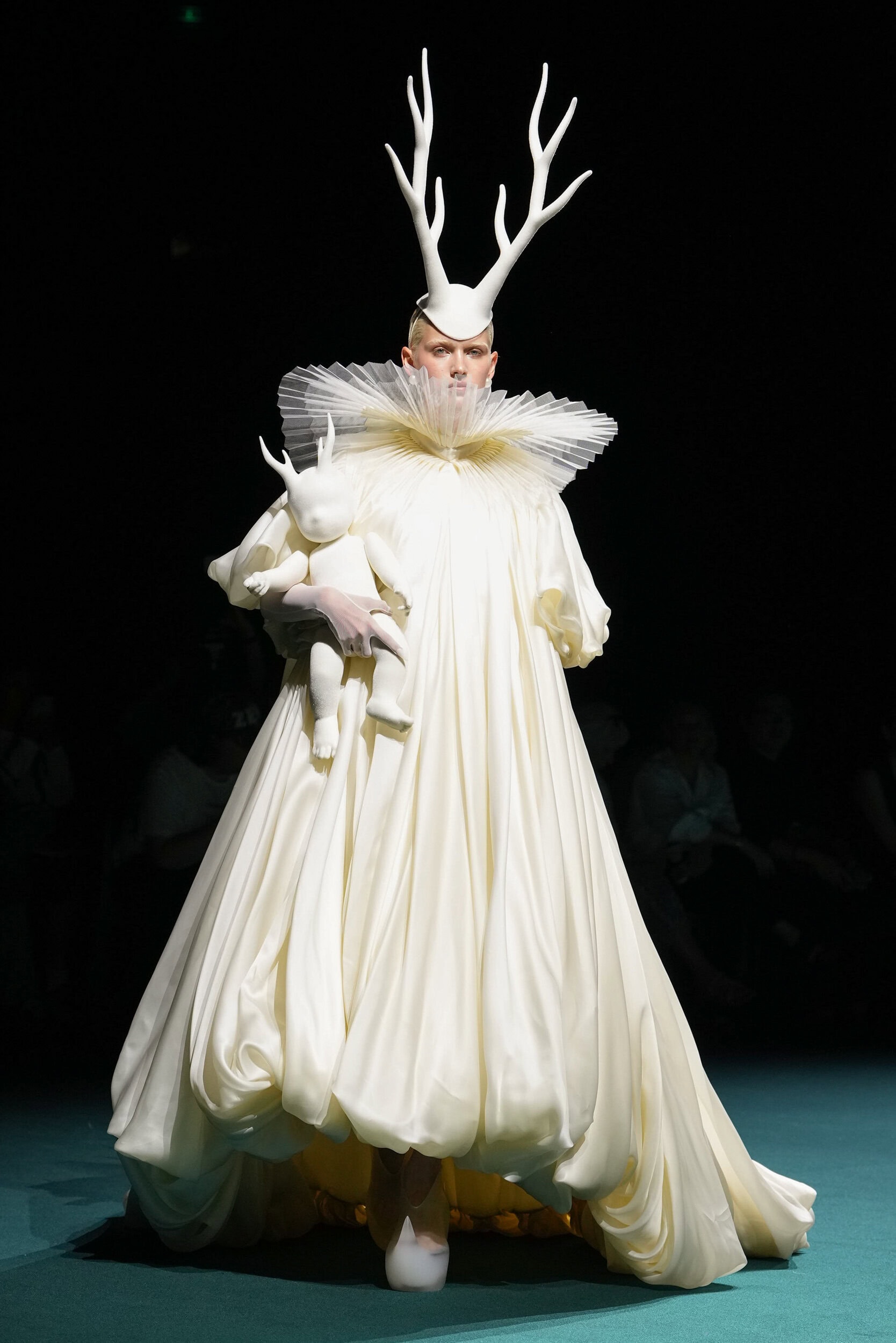Robert Wun Fall 2026 Couture Fashion Show