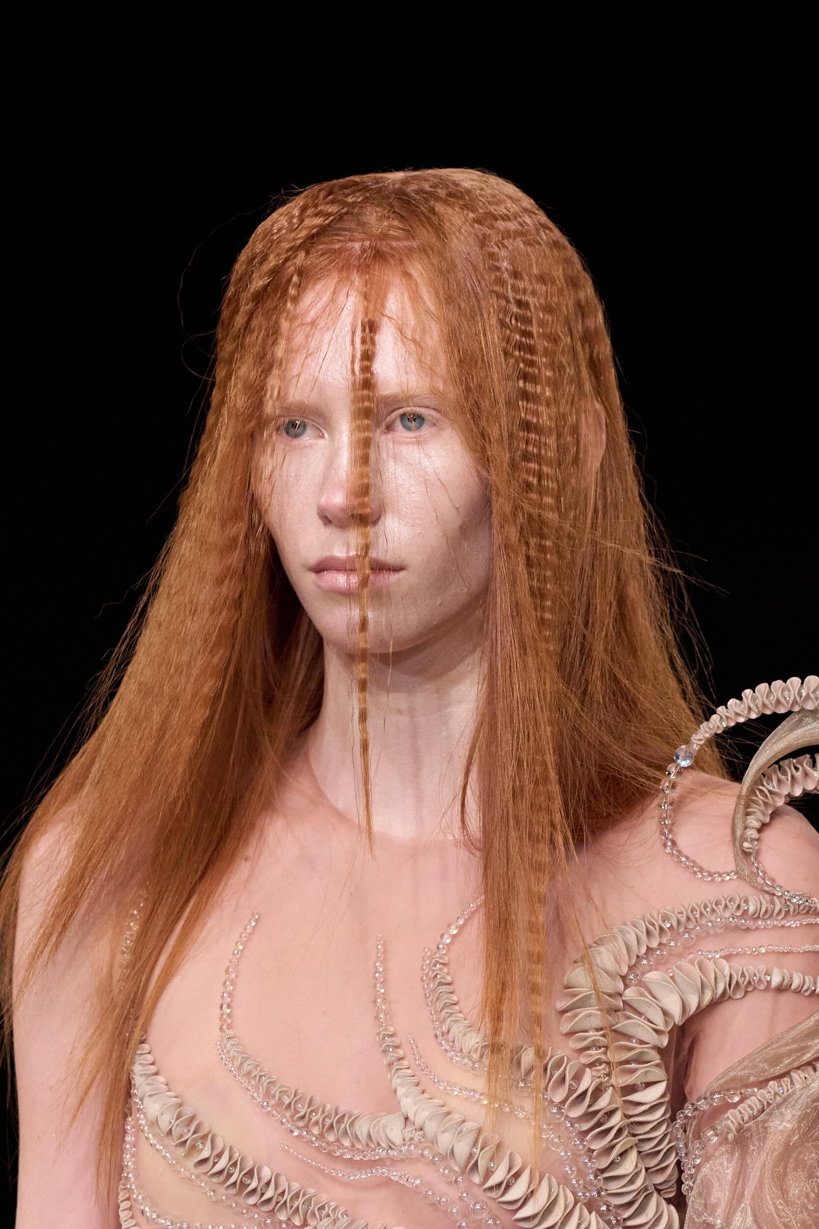 Iris Van Herpen Fall 2026 Couture Fashion Show Details