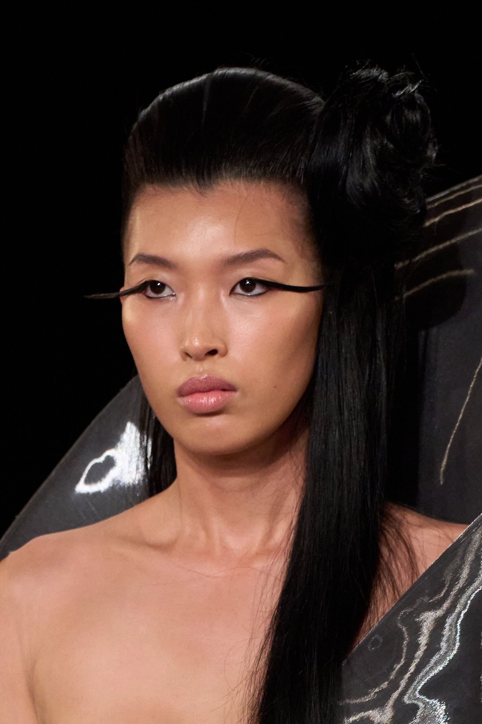 Iris Van Herpen Fall 2026 Couture Fashion Show Details