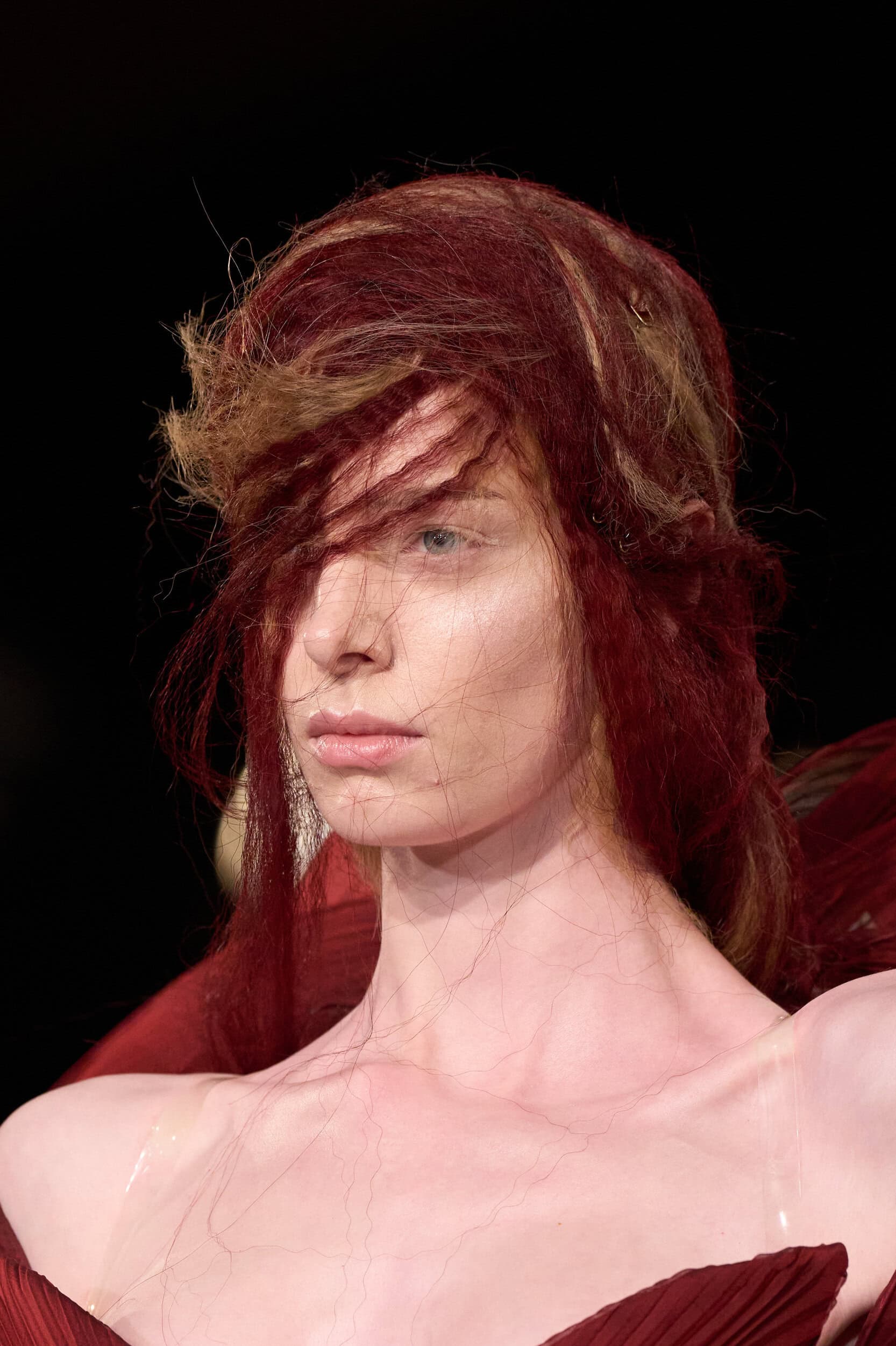 Iris Van Herpen Fall 2026 Couture Fashion Show Details