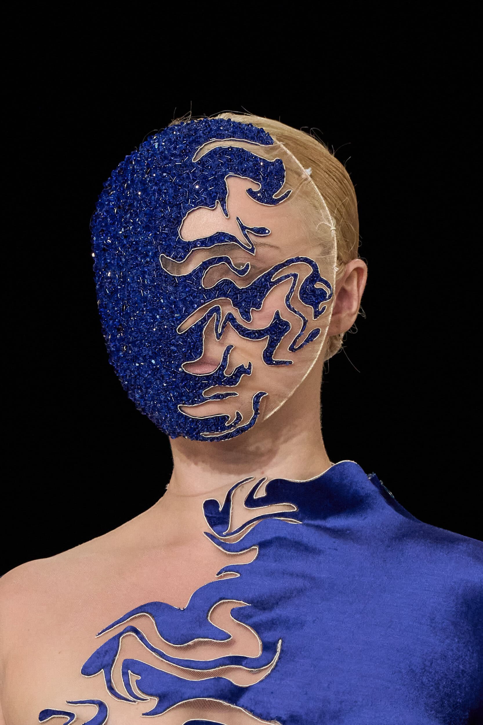Iris Van Herpen Fall 2026 Couture Fashion Show Details