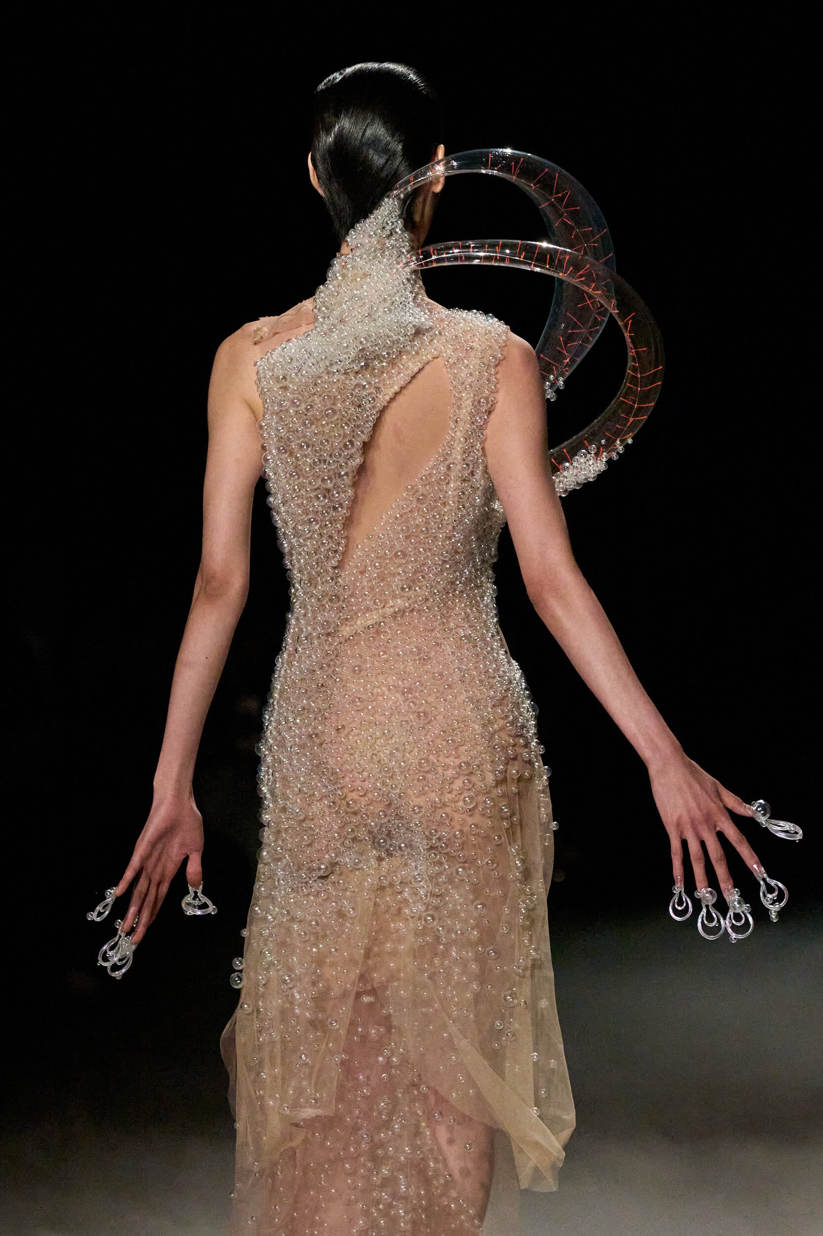 Iris Van Herpen Fall 2026 Couture Fashion Show Details