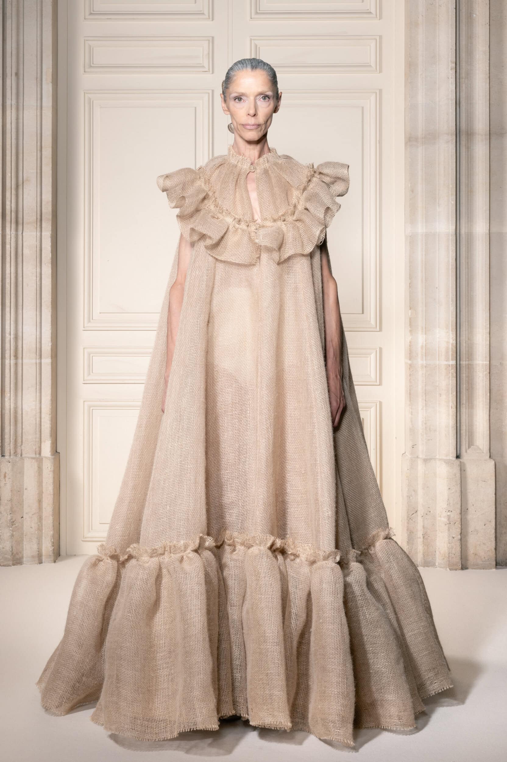 Viktor & Rolf Fall 2026 Couture Fashion Show
