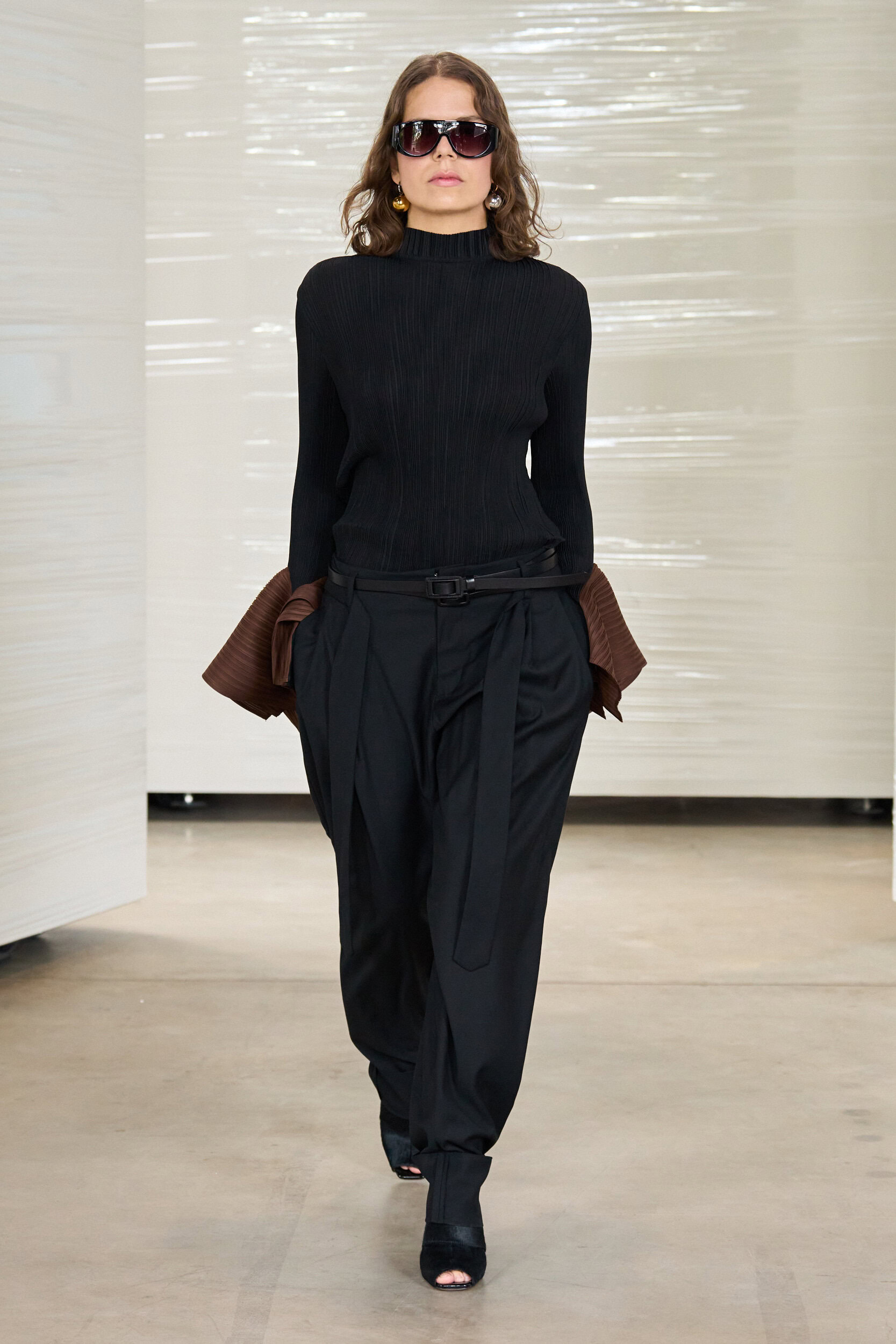William Fan Spring 2027 Fashion Show 