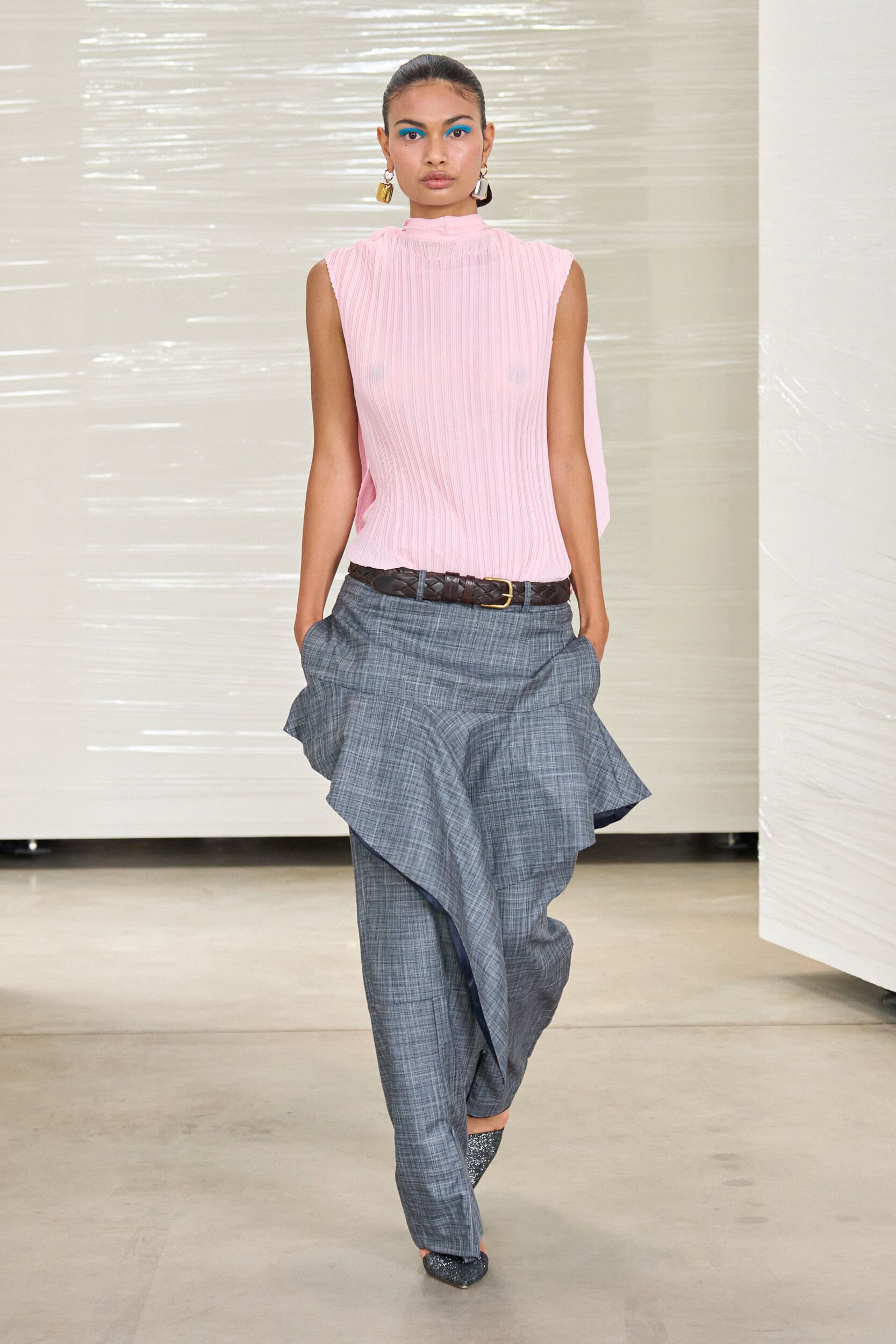 William Fan Spring 2027 Fashion Show 