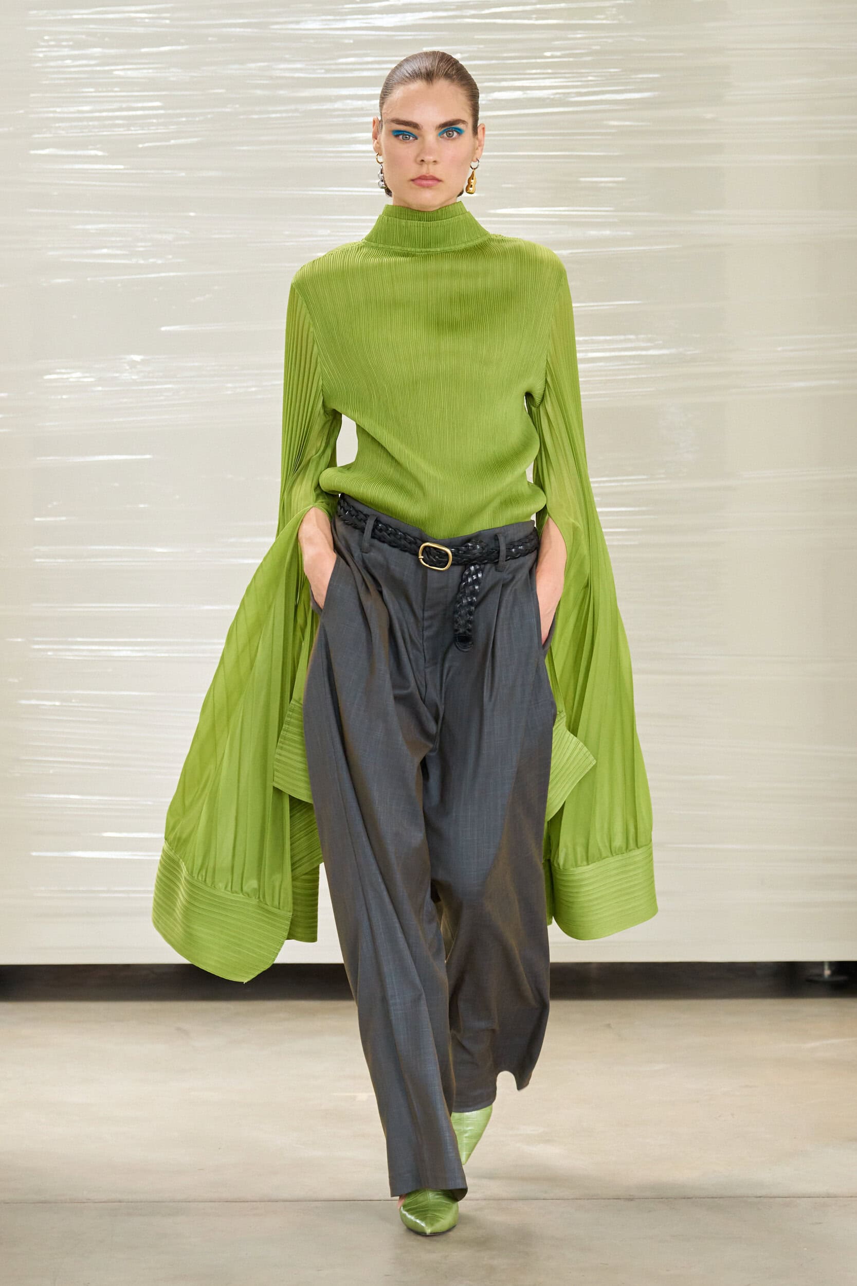 William Fan Spring 2027 Fashion Show 