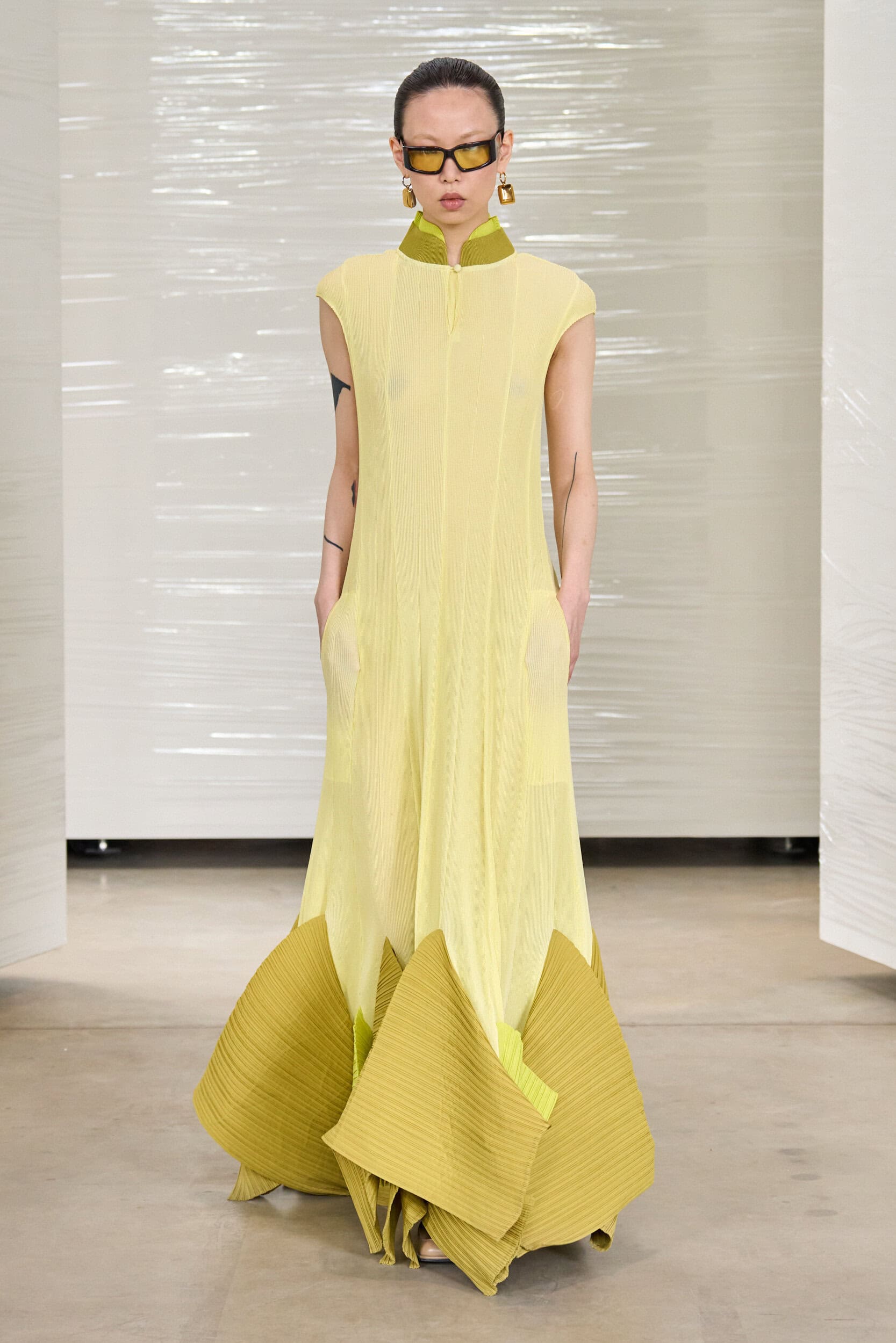 William Fan Spring 2027 Fashion Show 