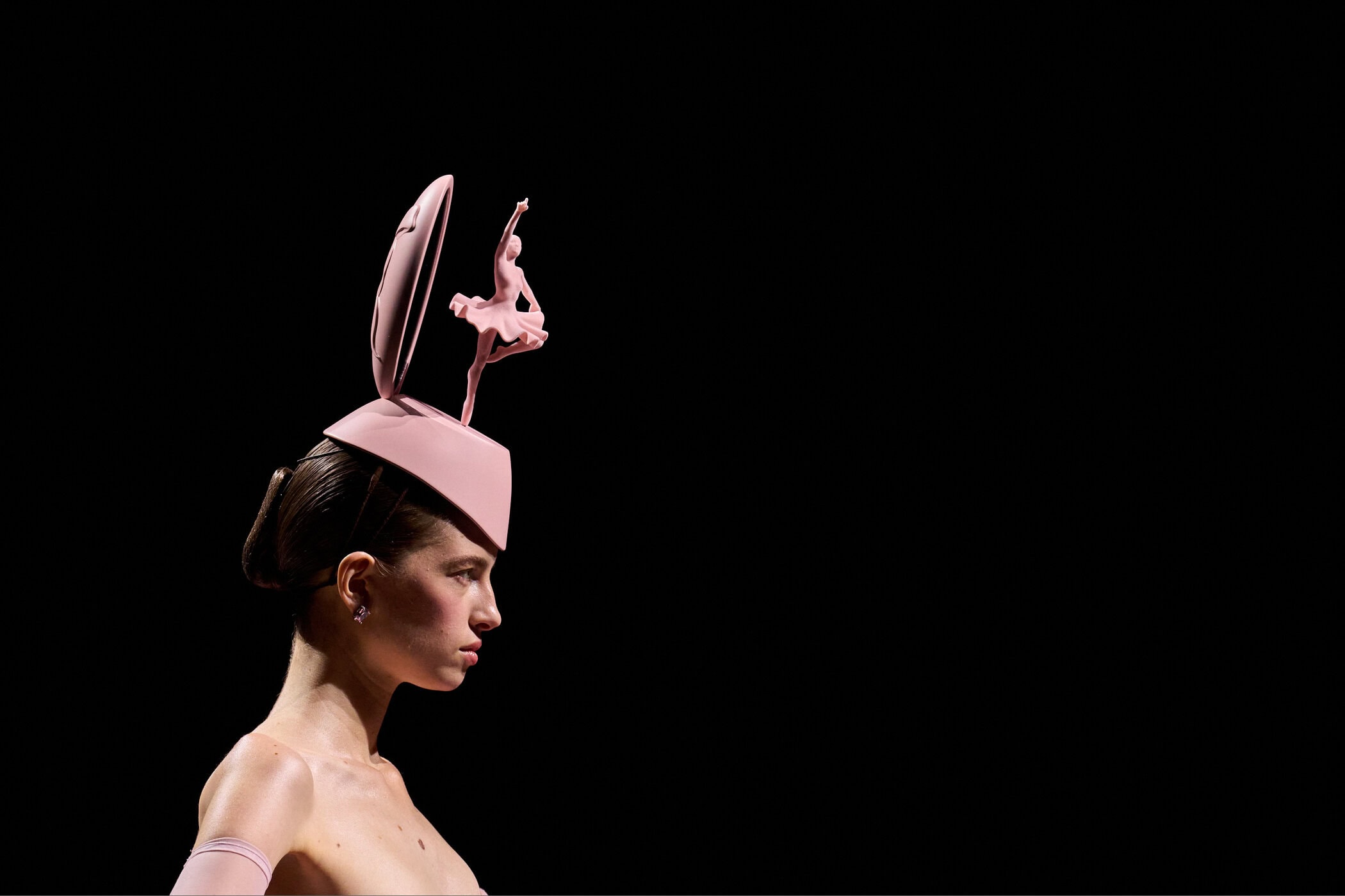 Robert Wun Fall 2026 Couture Fashion Show Atmosphere