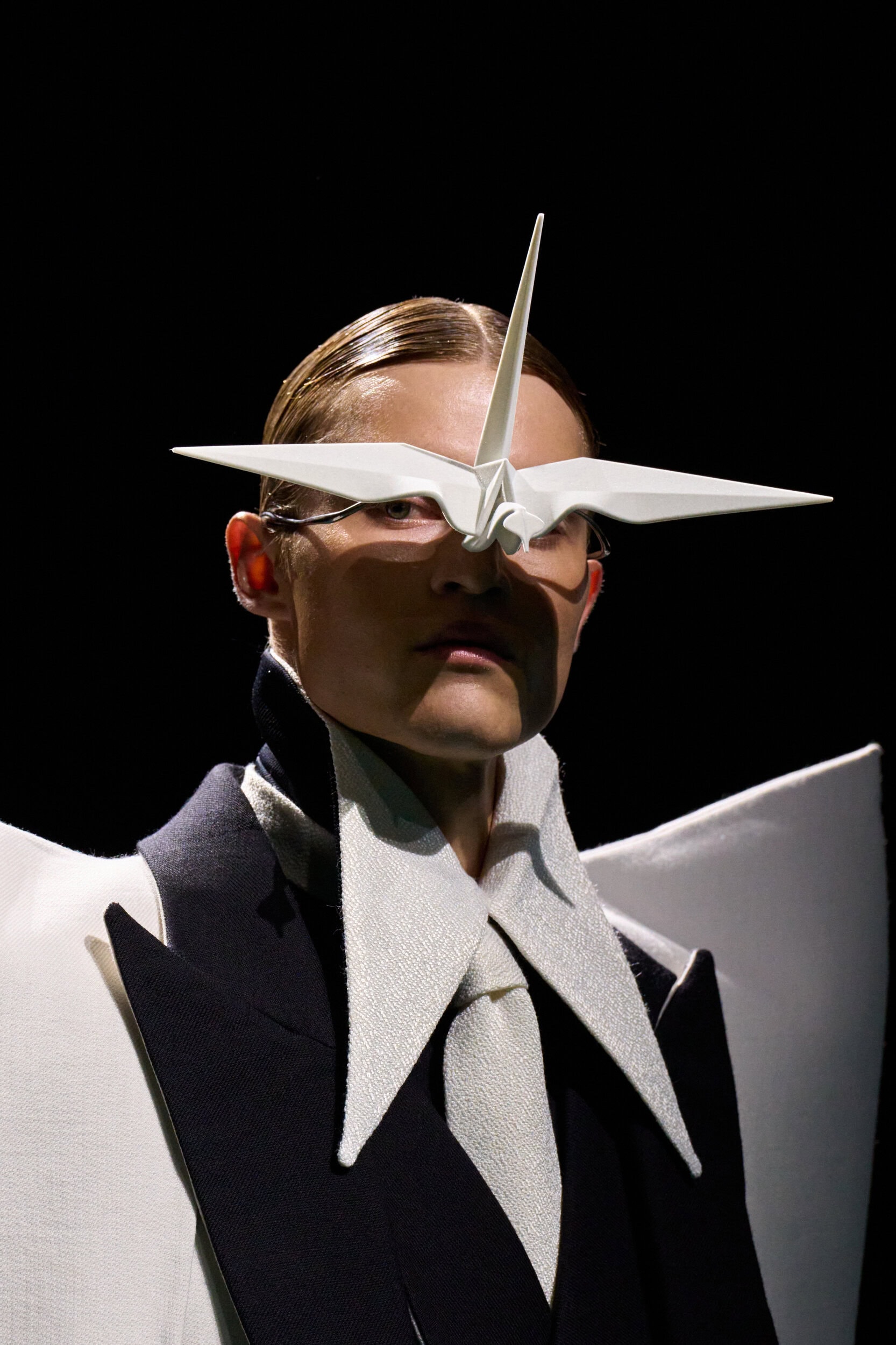 Robert Wun Fall 2026 Couture Fashion Show Details