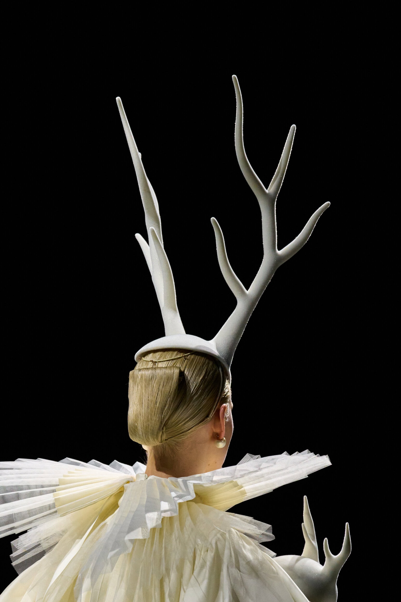 Robert Wun Fall 2026 Couture Fashion Show Details