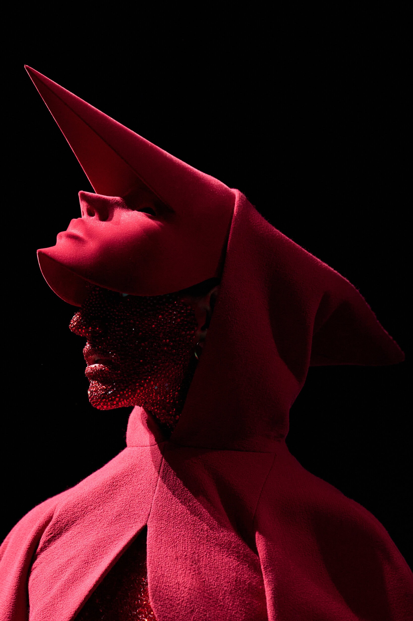 Robert Wun Fall 2026 Couture Fashion Show Details