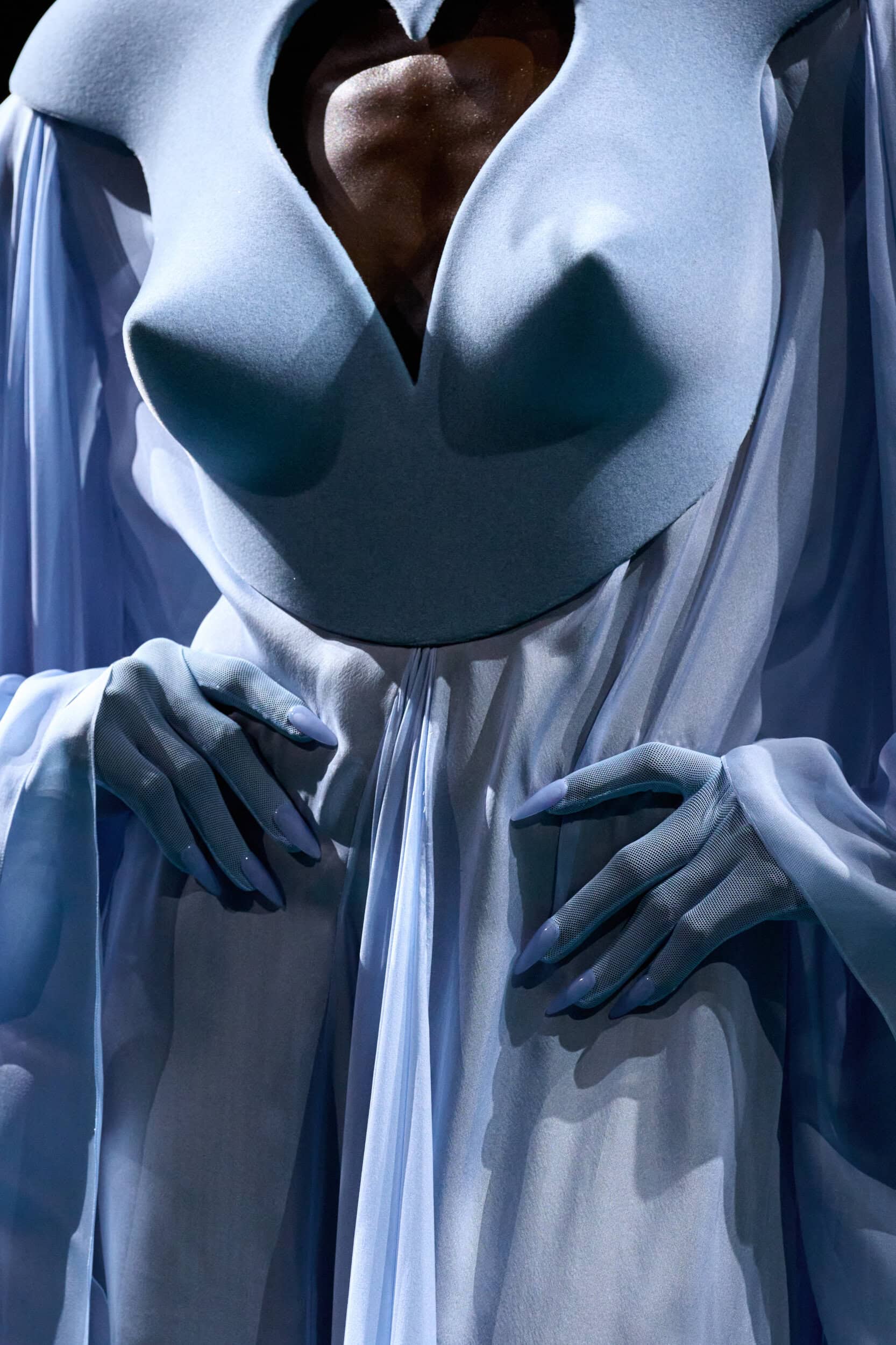 Robert Wun Fall 2026 Couture Fashion Show Details