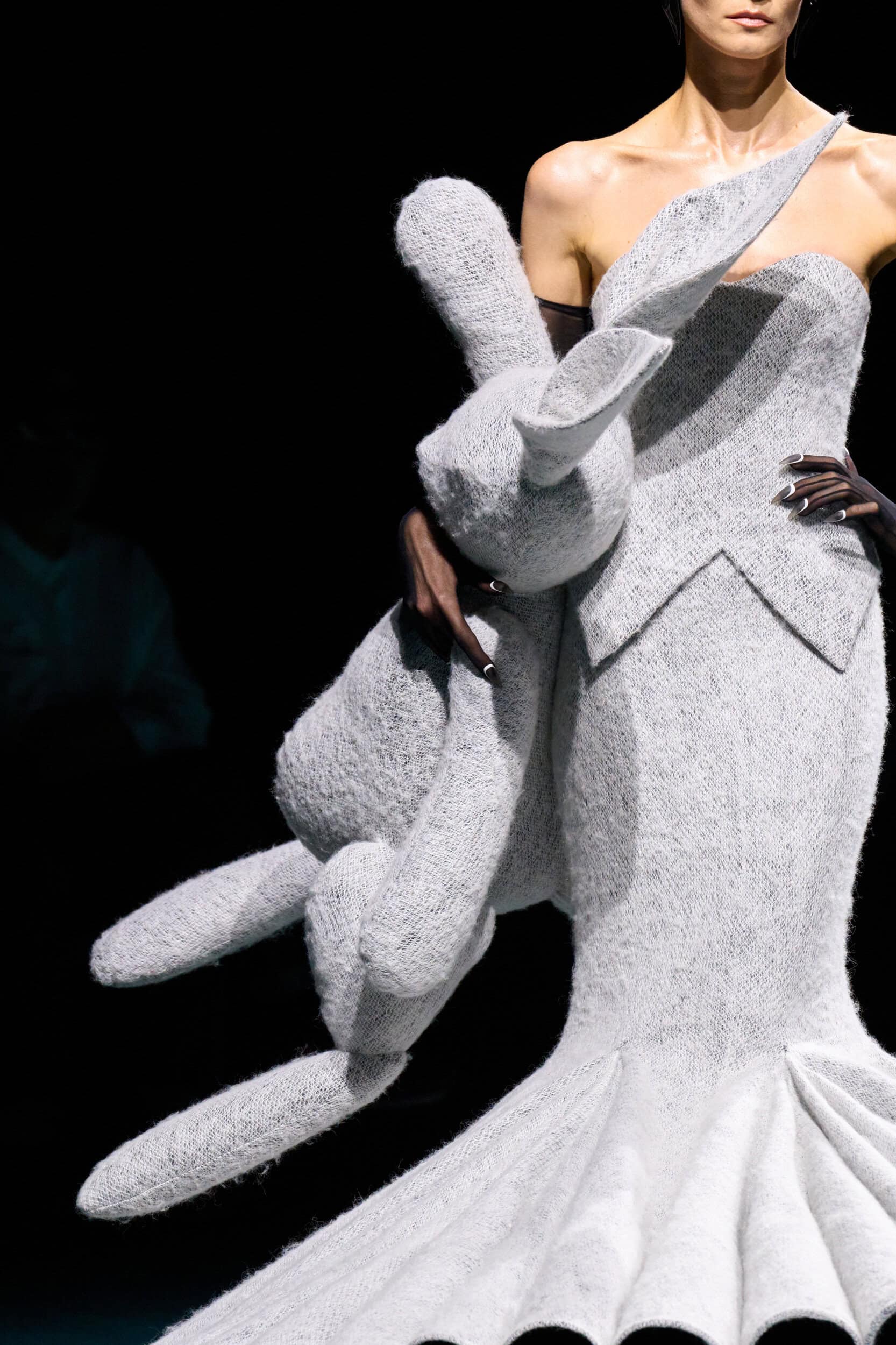 Robert Wun Fall 2026 Couture Fashion Show Details